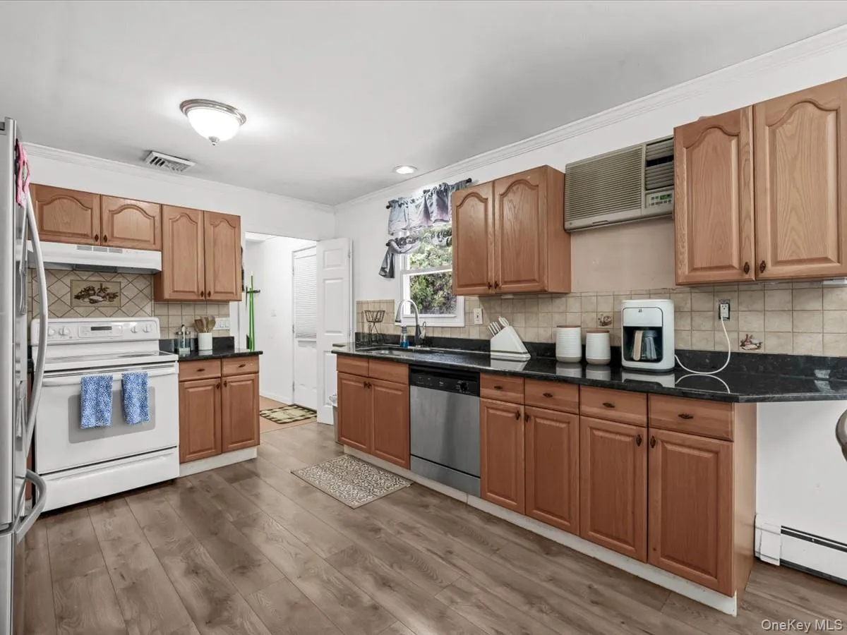 269 Carleton Drive, Brookhaven, NY, 3 Bedrooms Bedrooms, 5 Rooms Rooms,2 BathroomsBathrooms,Residential,For Rent,Carleton,0,1024992 269 Carleton Drive, Brookhaven, NY, 3 Bedrooms Bedrooms, 5 Rooms Rooms,2 BathroomsBathrooms,Residential,For Rent,Carleton,0,1024992