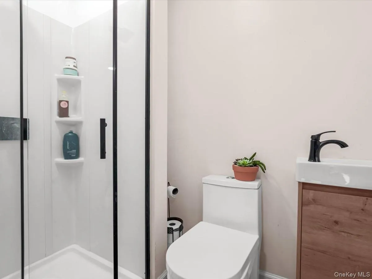 269 Carleton Drive, Brookhaven, NY, 3 Bedrooms Bedrooms, 5 Rooms Rooms,2 BathroomsBathrooms,Residential,For Rent,Carleton,0,1024992 269 Carleton Drive, Brookhaven, NY, 3 Bedrooms Bedrooms, 5 Rooms Rooms,2 BathroomsBathrooms,Residential,For Rent,Carleton,0,1024992