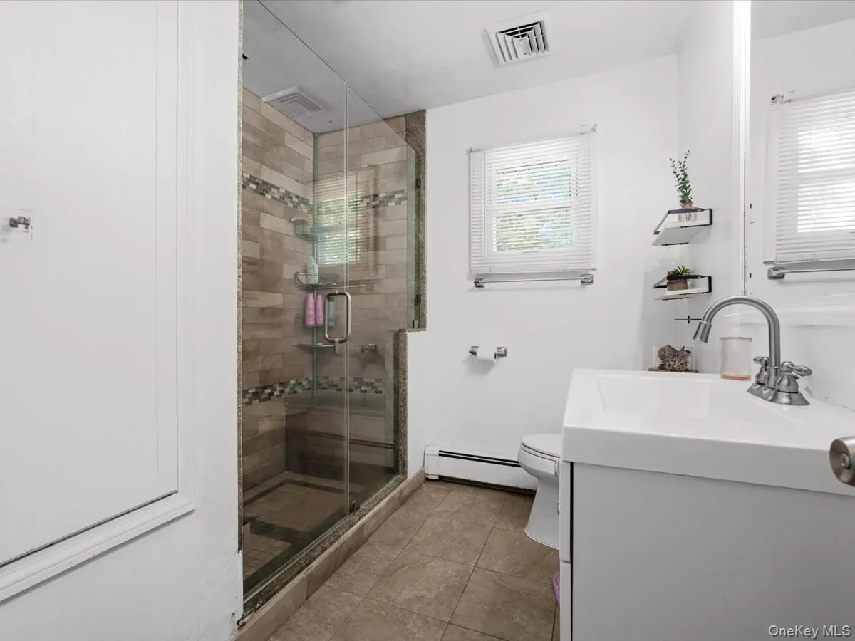 269 Carleton Drive, Brookhaven, NY, 3 Bedrooms Bedrooms, 5 Rooms Rooms,2 BathroomsBathrooms,Residential,For Rent,Carleton,0,1024992 269 Carleton Drive, Brookhaven, NY, 3 Bedrooms Bedrooms, 5 Rooms Rooms,2 BathroomsBathrooms,Residential,For Rent,Carleton,0,1024992