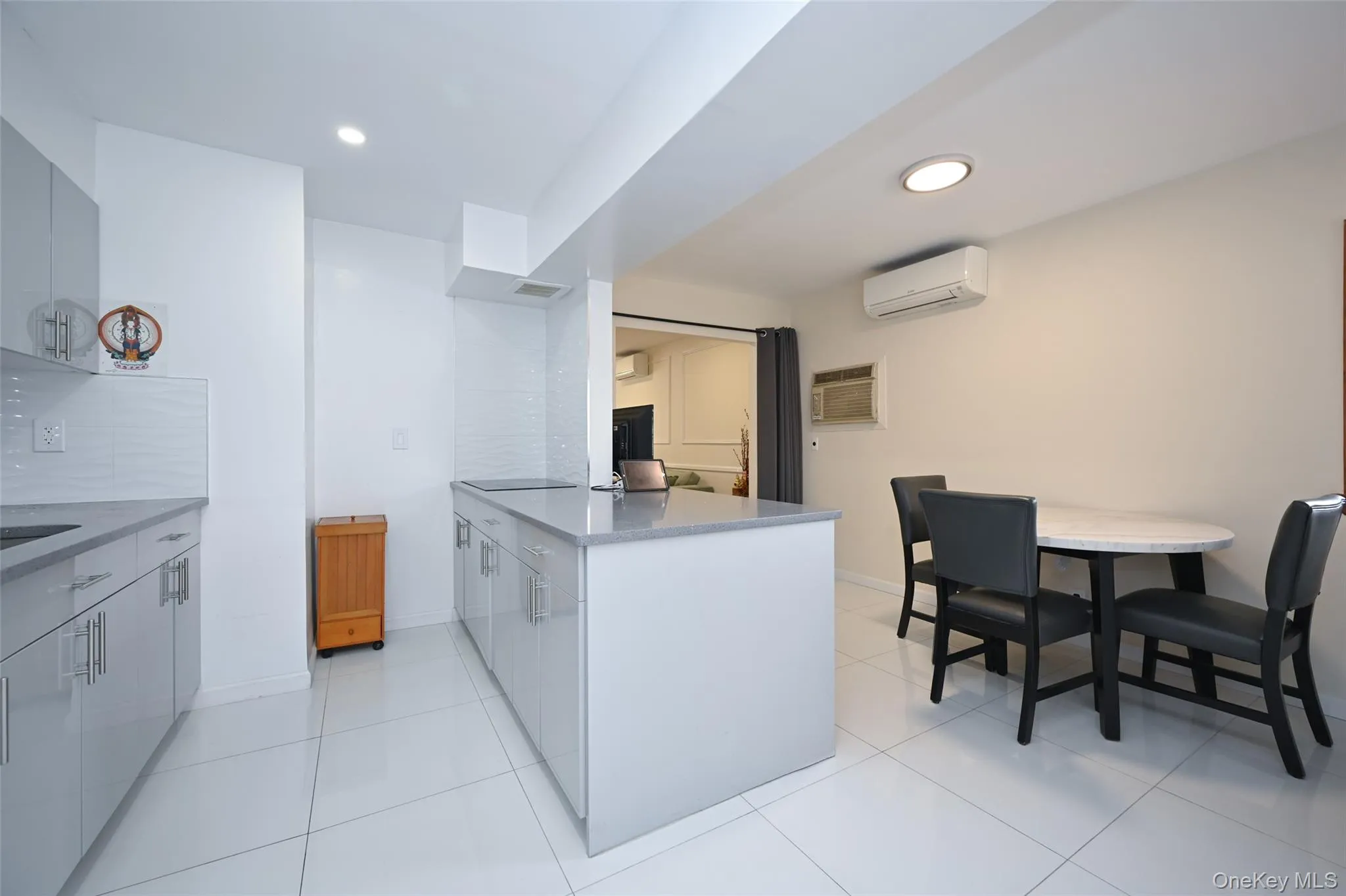 15-48 150th Place, New York, NY, 3 Bedrooms Bedrooms, 10 Rooms Rooms,2 BathroomsBathrooms,Residential,For Rent,150th,0,1024993 15-48 150th Place, New York, NY, 3 Bedrooms Bedrooms, 10 Rooms Rooms,2 BathroomsBathrooms,Residential,For Rent,150th,0,1024993