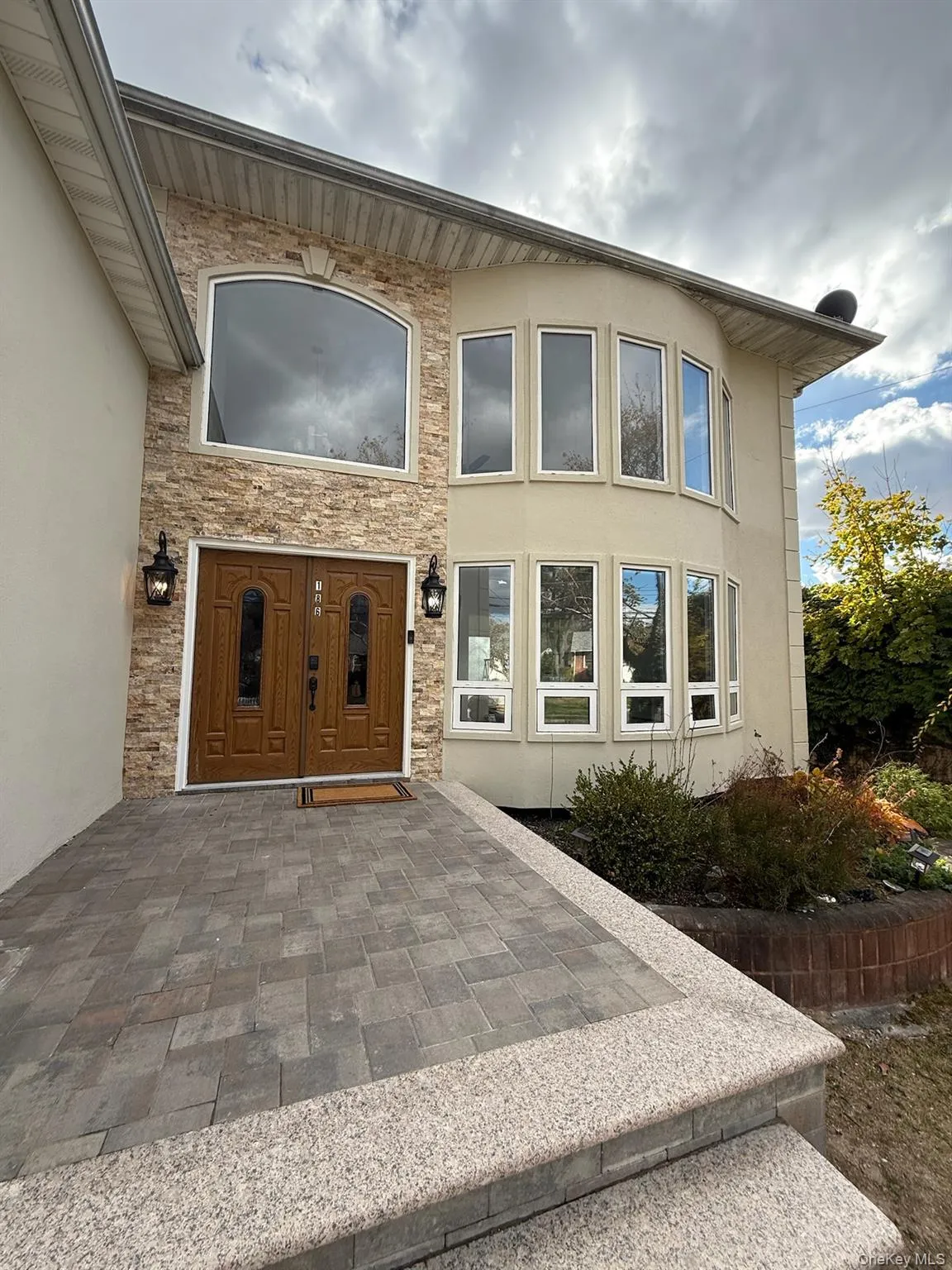 186 Pennywood Avenue, Hempstead, NY, 5 Bedrooms Bedrooms, 10 Rooms Rooms,4 BathroomsBathrooms,Residential,For Rent,Pennywood,0,1024994 186 Pennywood Avenue, Hempstead, NY, 5 Bedrooms Bedrooms, 10 Rooms Rooms,4 BathroomsBathrooms,Residential,For Rent,Pennywood,0,1024994