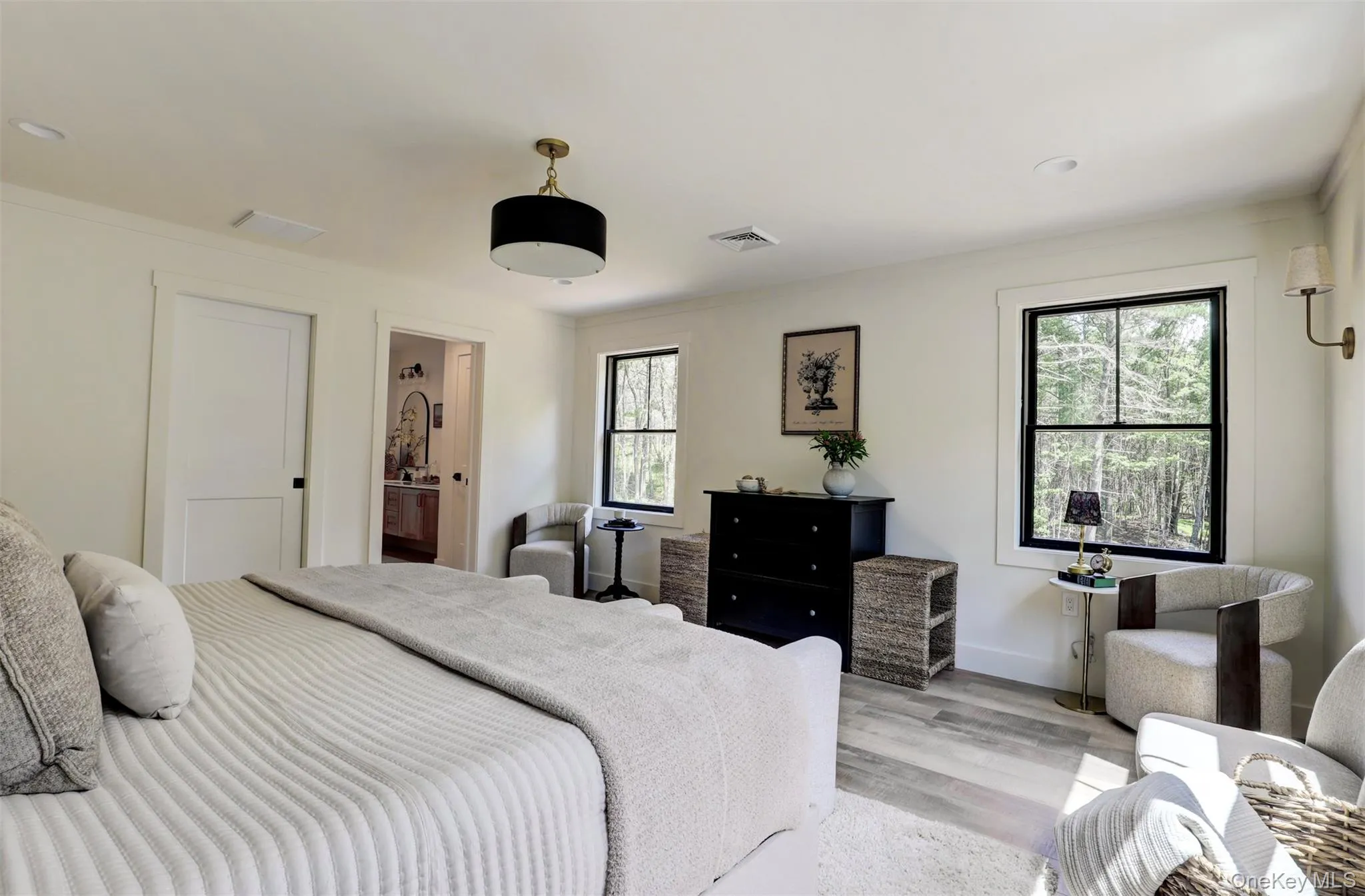 26 Victoria Lane, Rochester, NY, 4 Bedrooms Bedrooms, 12 Rooms Rooms,2 BathroomsBathrooms,Residential,For Rent,Victoria,0,1024995 26 Victoria Lane, Rochester, NY, 4 Bedrooms Bedrooms, 12 Rooms Rooms,2 BathroomsBathrooms,Residential,For Rent,Victoria,0,1024995
