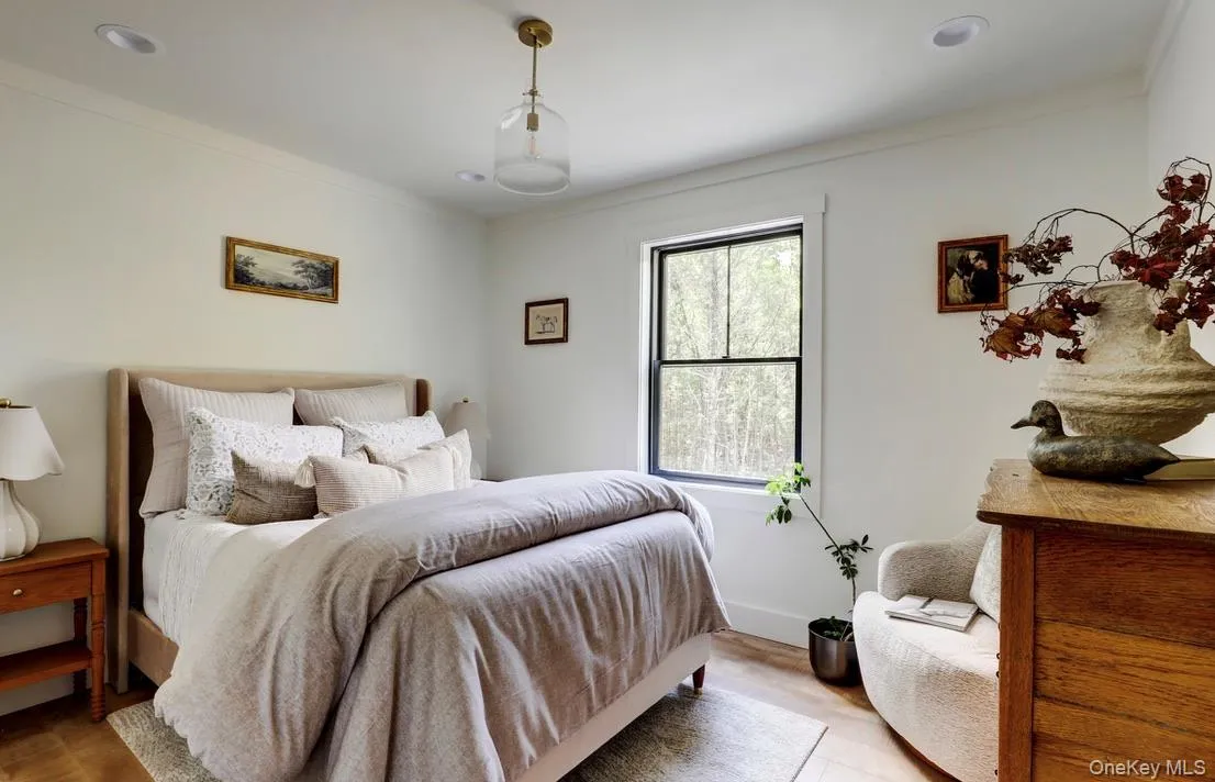 26 Victoria Lane, Rochester, NY, 4 Bedrooms Bedrooms, 12 Rooms Rooms,2 BathroomsBathrooms,Residential,For Rent,Victoria,0,1024995 26 Victoria Lane, Rochester, NY, 4 Bedrooms Bedrooms, 12 Rooms Rooms,2 BathroomsBathrooms,Residential,For Rent,Victoria,0,1024995