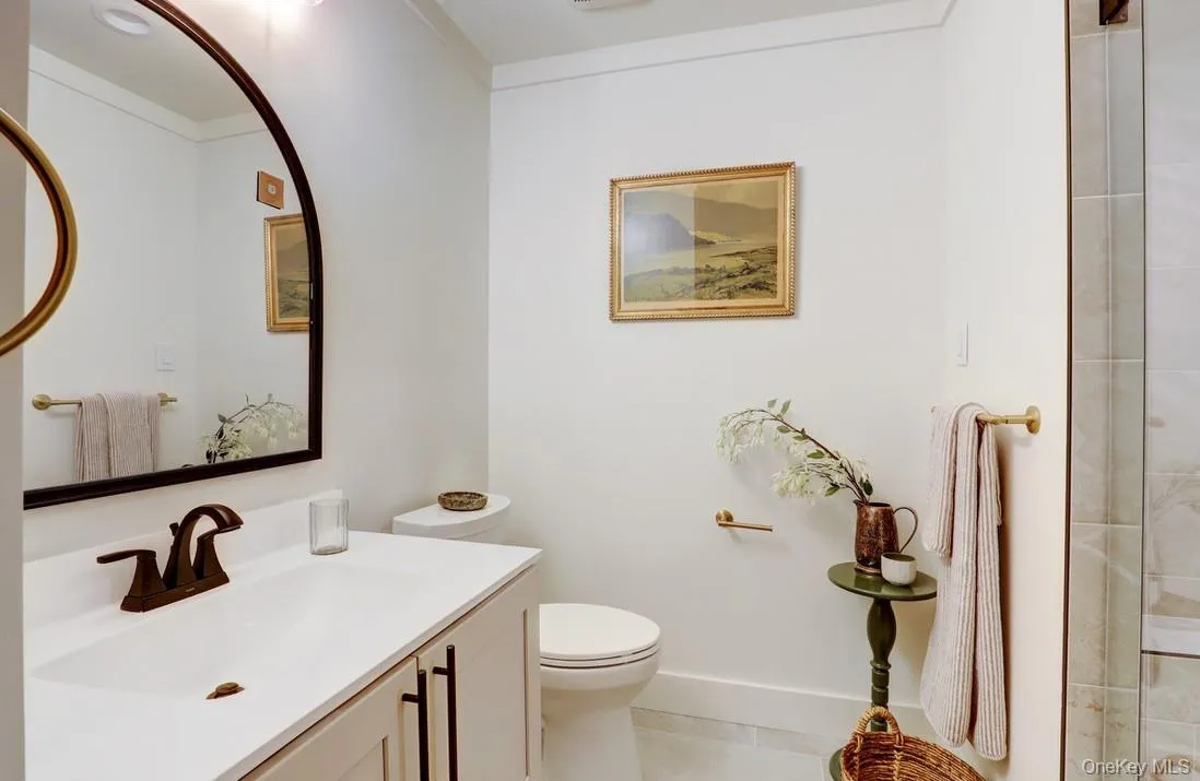 26 Victoria Lane, Rochester, NY, 4 Bedrooms Bedrooms, 12 Rooms Rooms,2 BathroomsBathrooms,Residential,For Rent,Victoria,0,1024995 26 Victoria Lane, Rochester, NY, 4 Bedrooms Bedrooms, 12 Rooms Rooms,2 BathroomsBathrooms,Residential,For Rent,Victoria,0,1024995