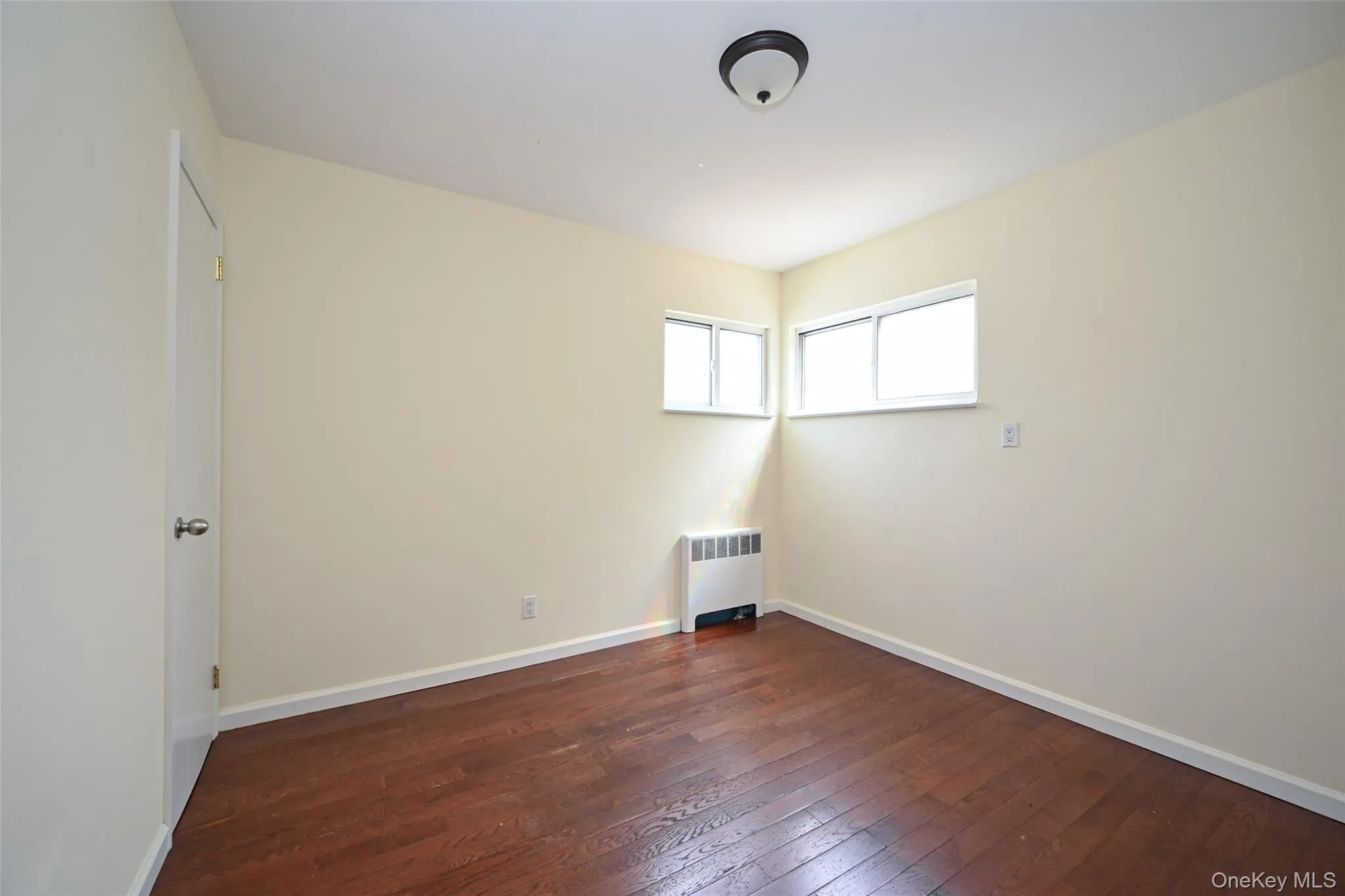 137-10 64th Road, New York, NY, 3 Bedrooms Bedrooms, 9 Rooms Rooms,2 BathroomsBathrooms,Residential,For Rent,64th,0,1024996 137-10 64th Road, New York, NY, 3 Bedrooms Bedrooms, 9 Rooms Rooms,2 BathroomsBathrooms,Residential,For Rent,64th,0,1024996