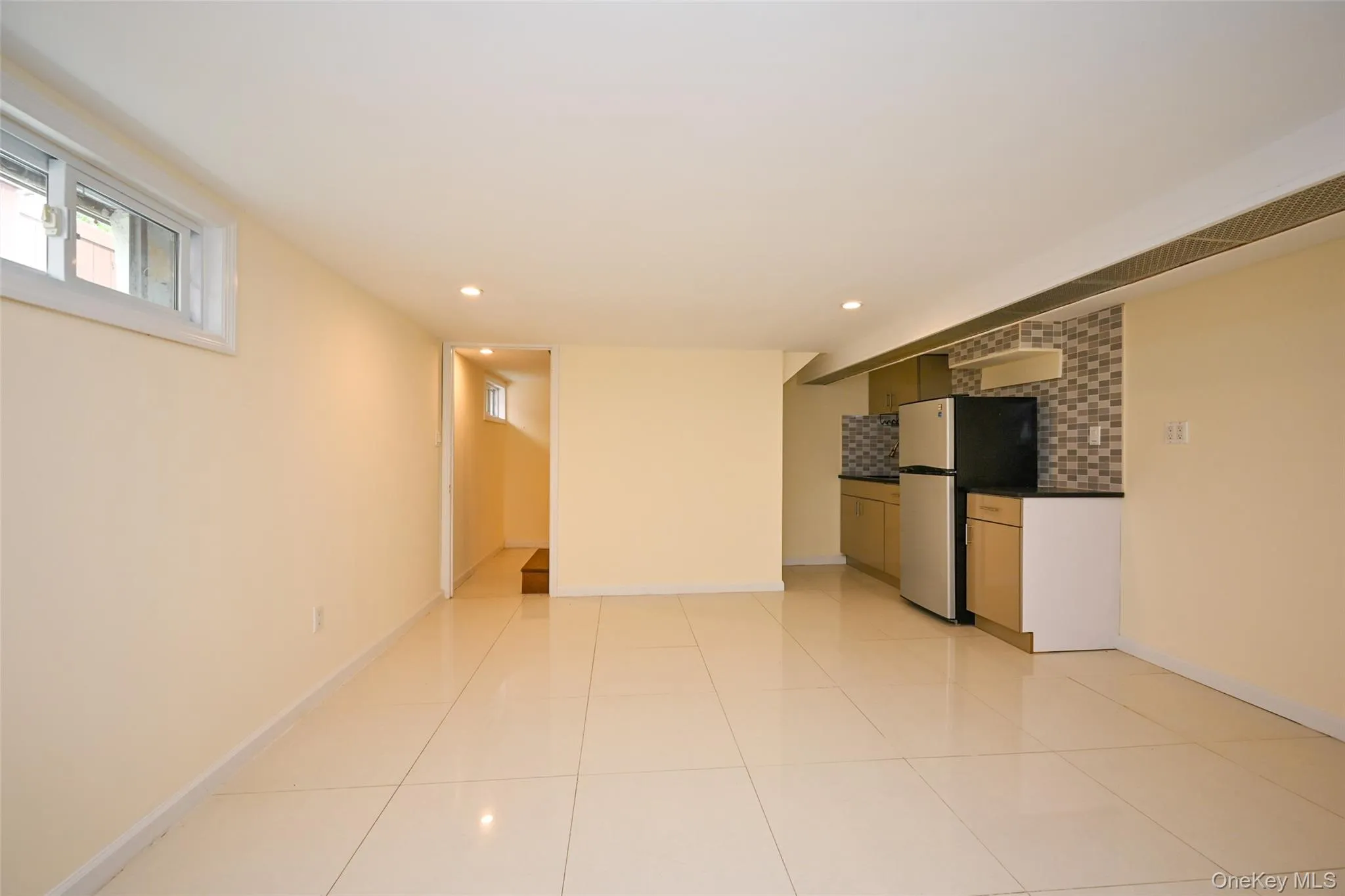137-10 64th Road, New York, NY, 3 Bedrooms Bedrooms, 9 Rooms Rooms,2 BathroomsBathrooms,Residential,For Rent,64th,0,1024996 137-10 64th Road, New York, NY, 3 Bedrooms Bedrooms, 9 Rooms Rooms,2 BathroomsBathrooms,Residential,For Rent,64th,0,1024996