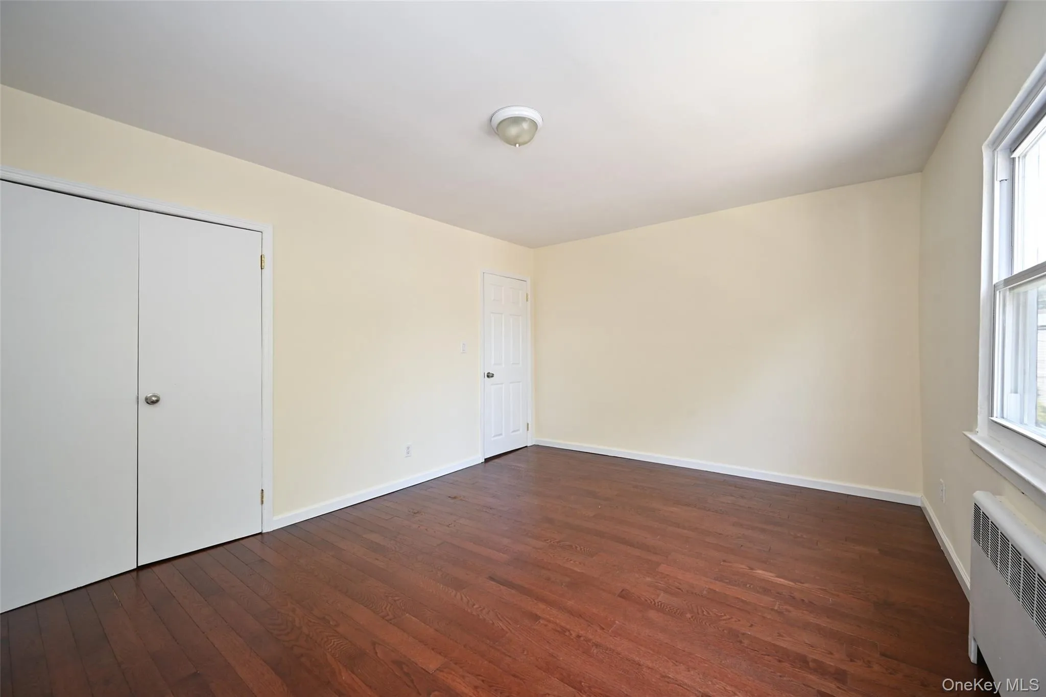 137-10 64th Road, New York, NY, 3 Bedrooms Bedrooms, 9 Rooms Rooms,2 BathroomsBathrooms,Residential,For Rent,64th,0,1024996 137-10 64th Road, New York, NY, 3 Bedrooms Bedrooms, 9 Rooms Rooms,2 BathroomsBathrooms,Residential,For Rent,64th,0,1024996