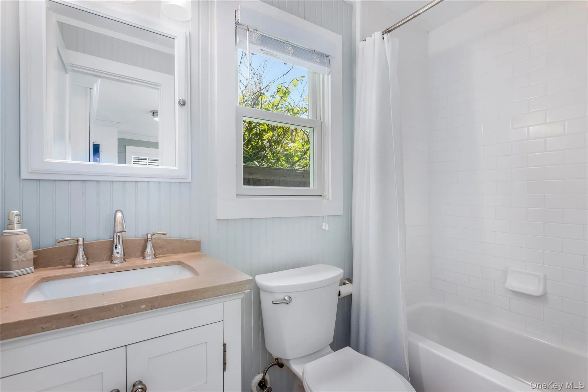 169 Main Walk, Brookhaven, NY, 2 Bedrooms Bedrooms, 4 Rooms Rooms,1 BathroomBathrooms,Residential,For Rent,Main,0,1025002 169 Main Walk, Brookhaven, NY, 2 Bedrooms Bedrooms, 4 Rooms Rooms,1 BathroomBathrooms,Residential,For Rent,Main,0,1025002