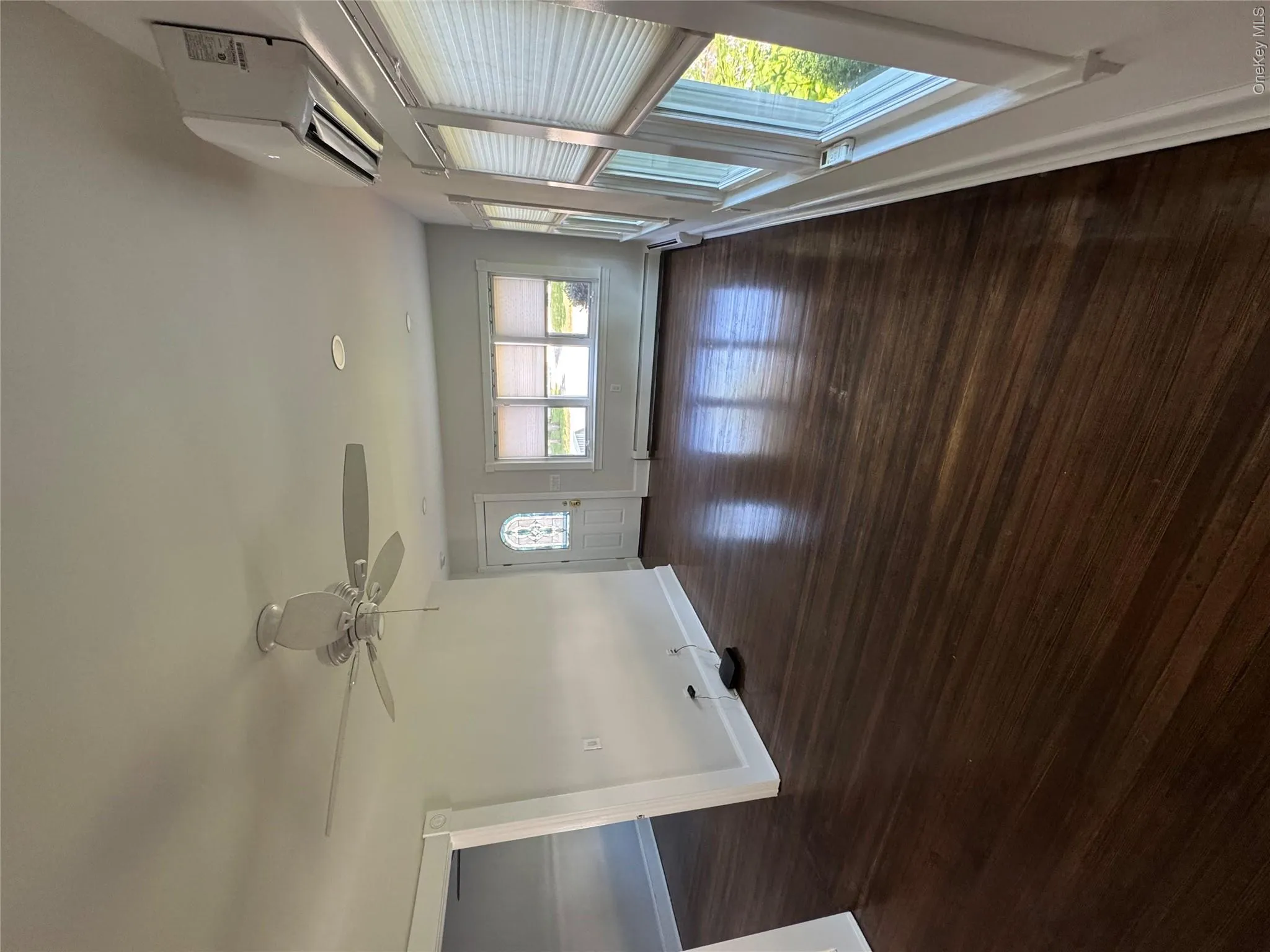 62 Willett Avenue, Islip, NY, 2 Bedrooms Bedrooms, 4 Rooms Rooms,1 BathroomBathrooms,Residential,For Rent,Willett,0,1025003 62 Willett Avenue, Islip, NY, 2 Bedrooms Bedrooms, 4 Rooms Rooms,1 BathroomBathrooms,Residential,For Rent,Willett,0,1025003