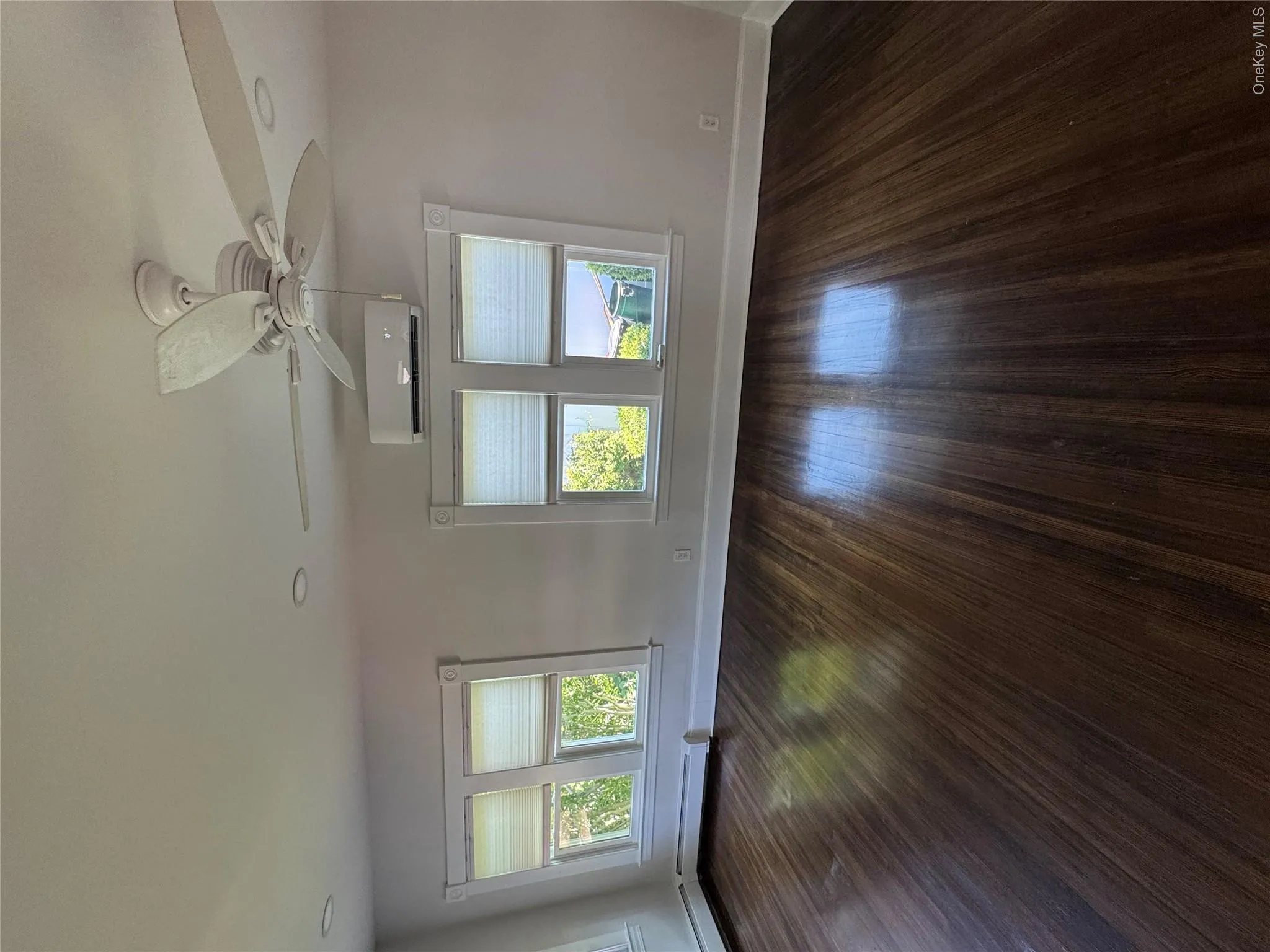 62 Willett Avenue, Islip, NY, 2 Bedrooms Bedrooms, 4 Rooms Rooms,1 BathroomBathrooms,Residential,For Rent,Willett,0,1025003 62 Willett Avenue, Islip, NY, 2 Bedrooms Bedrooms, 4 Rooms Rooms,1 BathroomBathrooms,Residential,For Rent,Willett,0,1025003