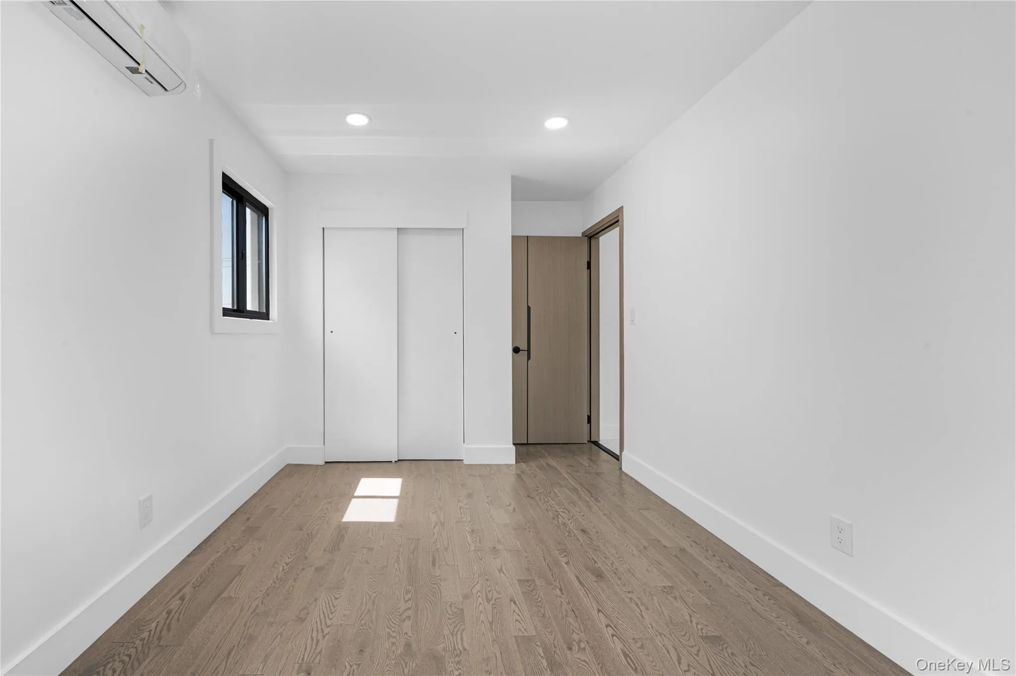 274 Central Park Road, Oyster Bay, NY, 5 Bedrooms Bedrooms, 11 Rooms Rooms,3 BathroomsBathrooms,Residential,For Rent,Central Park,0,1025004 274 Central Park Road, Oyster Bay, NY, 5 Bedrooms Bedrooms, 11 Rooms Rooms,3 BathroomsBathrooms,Residential,For Rent,Central Park,0,1025004