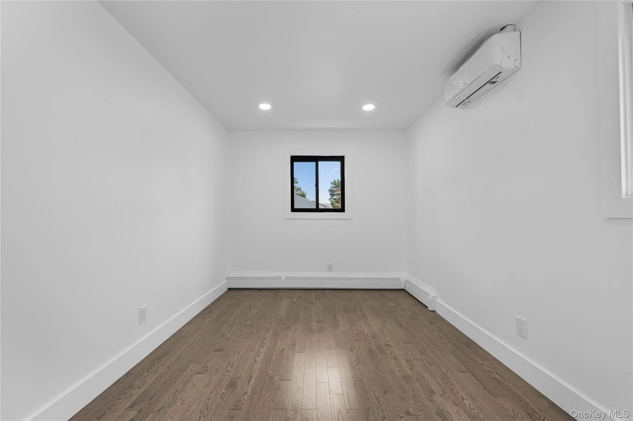 274 Central Park Road, Oyster Bay, NY, 5 Bedrooms Bedrooms, 11 Rooms Rooms,3 BathroomsBathrooms,Residential,For Rent,Central Park,0,1025004 274 Central Park Road, Oyster Bay, NY, 5 Bedrooms Bedrooms, 11 Rooms Rooms,3 BathroomsBathrooms,Residential,For Rent,Central Park,0,1025004