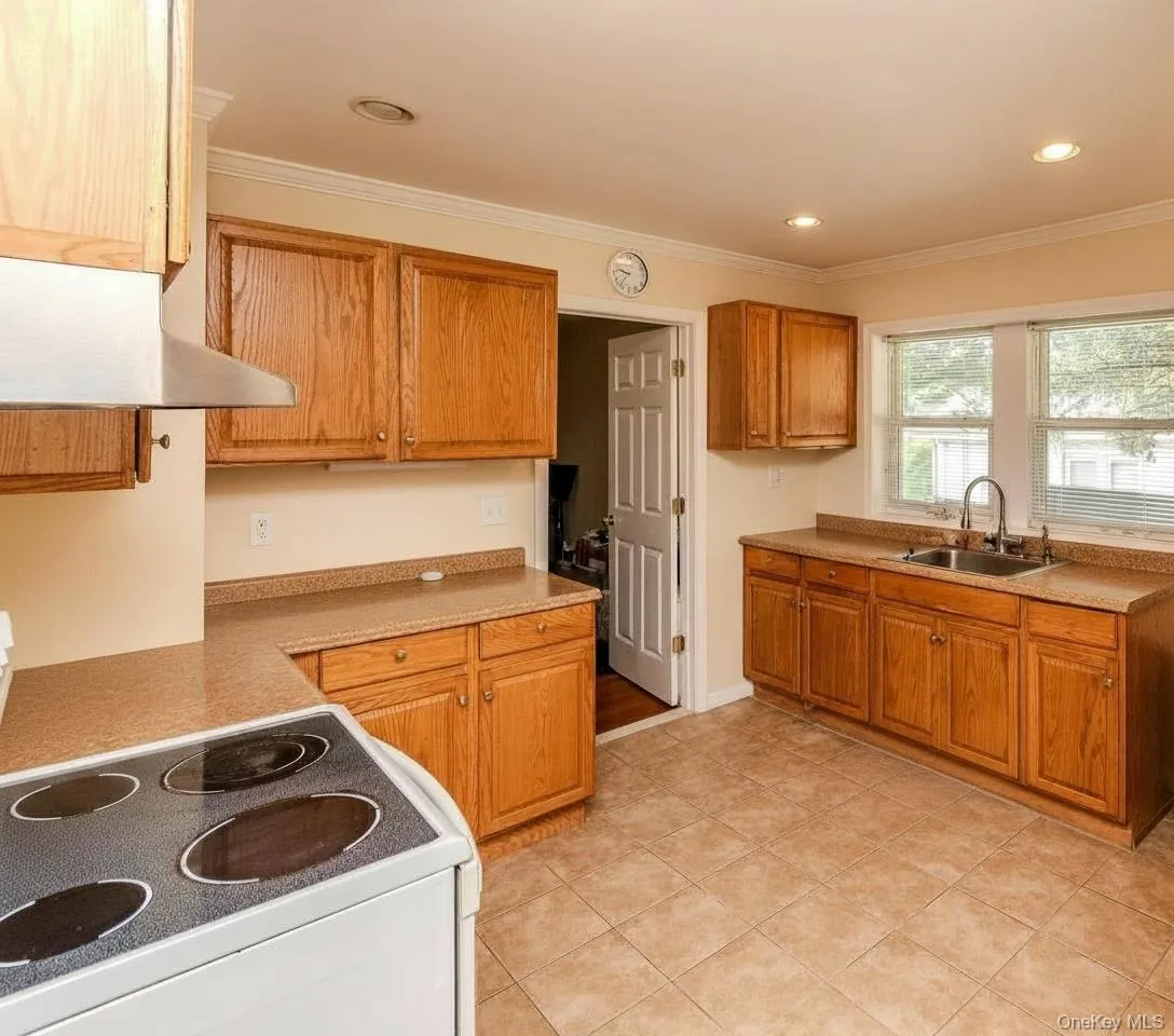382 Main Street, Yorktown, NY, 3 Bedrooms Bedrooms, 5 Rooms Rooms,2 BathroomsBathrooms,Residential,For Rent,Main,0,1025008 382 Main Street, Yorktown, NY, 3 Bedrooms Bedrooms, 5 Rooms Rooms,2 BathroomsBathrooms,Residential,For Rent,Main,0,1025008