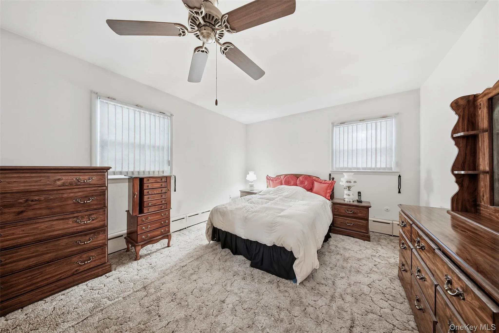 84 Railroad Avenue, Fallsburg, NY, 3 Bedrooms Bedrooms, 5 Rooms Rooms,1 BathroomBathrooms,Residential,For Rent,Railroad,0,1025011 84 Railroad Avenue, Fallsburg, NY, 3 Bedrooms Bedrooms, 5 Rooms Rooms,1 BathroomBathrooms,Residential,For Rent,Railroad,0,1025011