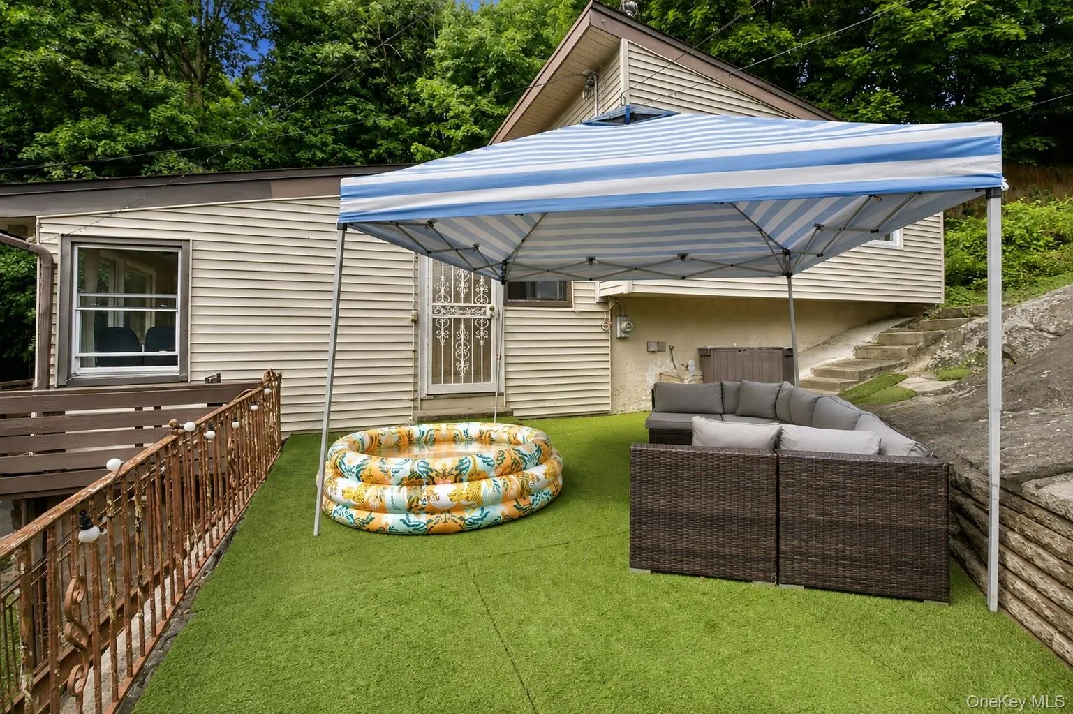 25 Chatham Terrace, Yonkers, NY, 4 Bedrooms Bedrooms, 6 Rooms Rooms,1 BathroomBathrooms,Residential,For Rent,Chatham,0,1025013 25 Chatham Terrace, Yonkers, NY, 4 Bedrooms Bedrooms, 6 Rooms Rooms,1 BathroomBathrooms,Residential,For Rent,Chatham,0,1025013