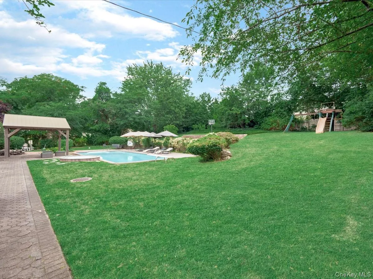 234 Townline Road, Smithtown, NY, 4 Bedrooms Bedrooms, 7 Rooms Rooms,2 BathroomsBathrooms,Residential,For Rent,Townline,0,1025016 234 Townline Road, Smithtown, NY, 4 Bedrooms Bedrooms, 7 Rooms Rooms,2 BathroomsBathrooms,Residential,For Rent,Townline,0,1025016