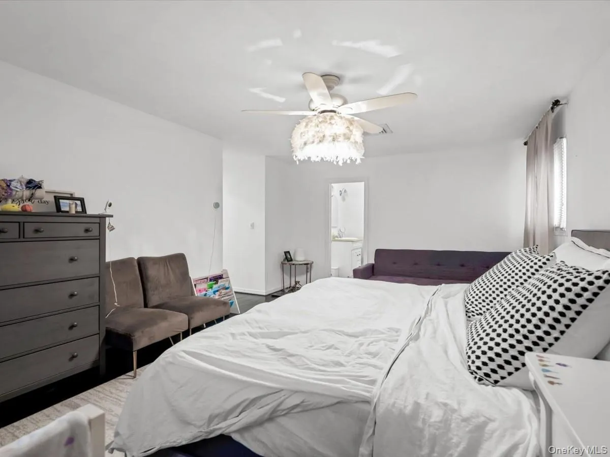 234 Townline Road, Smithtown, NY, 4 Bedrooms Bedrooms, 7 Rooms Rooms,2 BathroomsBathrooms,Residential,For Rent,Townline,0,1025016 234 Townline Road, Smithtown, NY, 4 Bedrooms Bedrooms, 7 Rooms Rooms,2 BathroomsBathrooms,Residential,For Rent,Townline,0,1025016