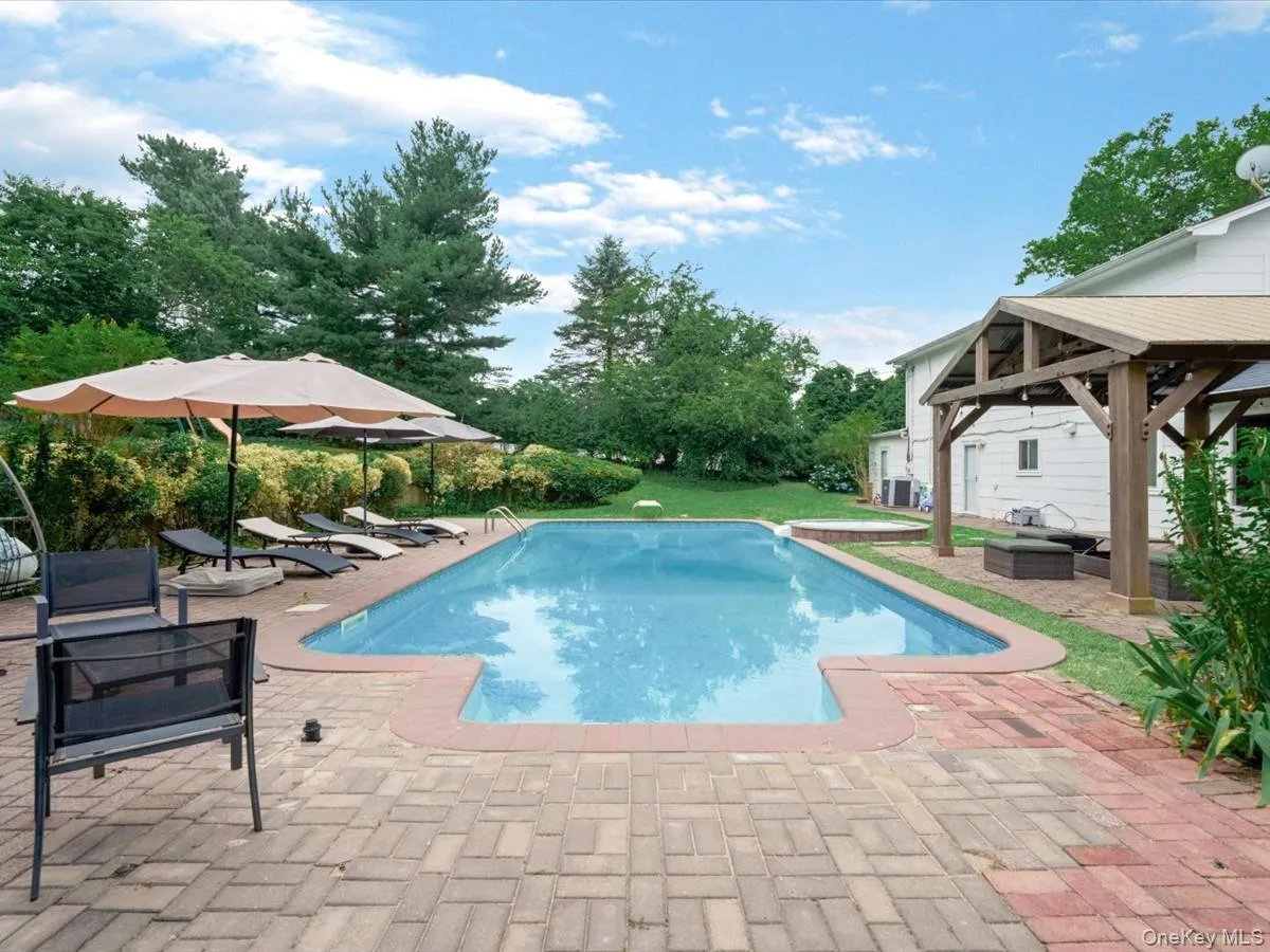 234 Townline Road, Smithtown, NY, 4 Bedrooms Bedrooms, 7 Rooms Rooms,2 BathroomsBathrooms,Residential,For Rent,Townline,0,1025016 234 Townline Road, Smithtown, NY, 4 Bedrooms Bedrooms, 7 Rooms Rooms,2 BathroomsBathrooms,Residential,For Rent,Townline,0,1025016