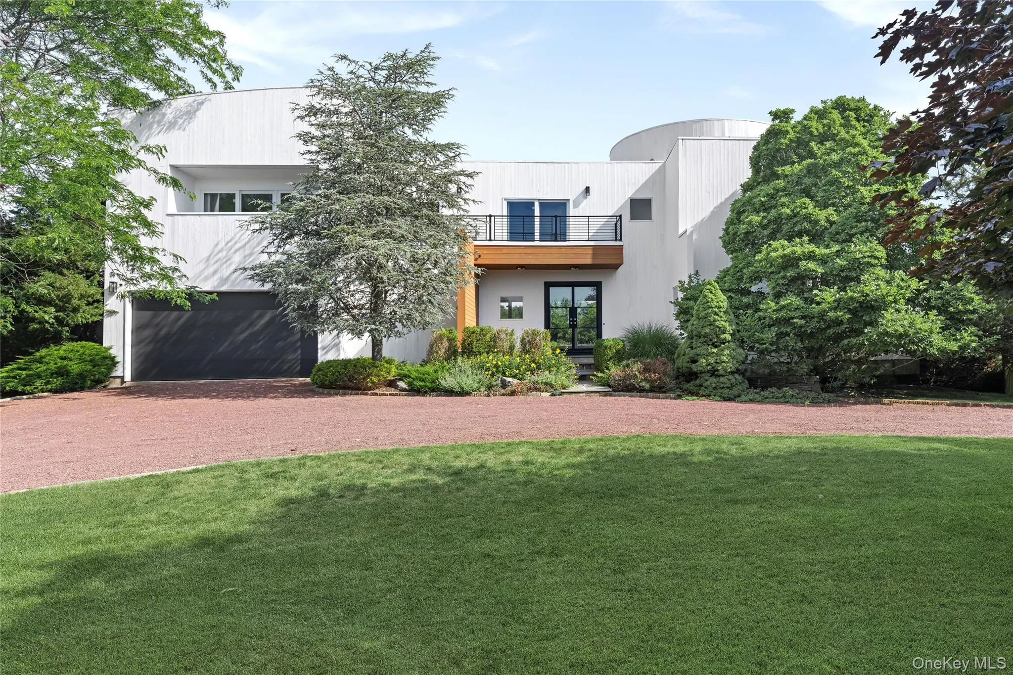 12 Bay Meadow Lane, Southampton, NY, 4 Bedrooms Bedrooms, 8 Rooms Rooms,3 BathroomsBathrooms,Residential,For Rent,Bay Meadow,0,1025018 12 Bay Meadow Lane, Southampton, NY, 4 Bedrooms Bedrooms, 8 Rooms Rooms,3 BathroomsBathrooms,Residential,For Rent,Bay Meadow,0,1025018