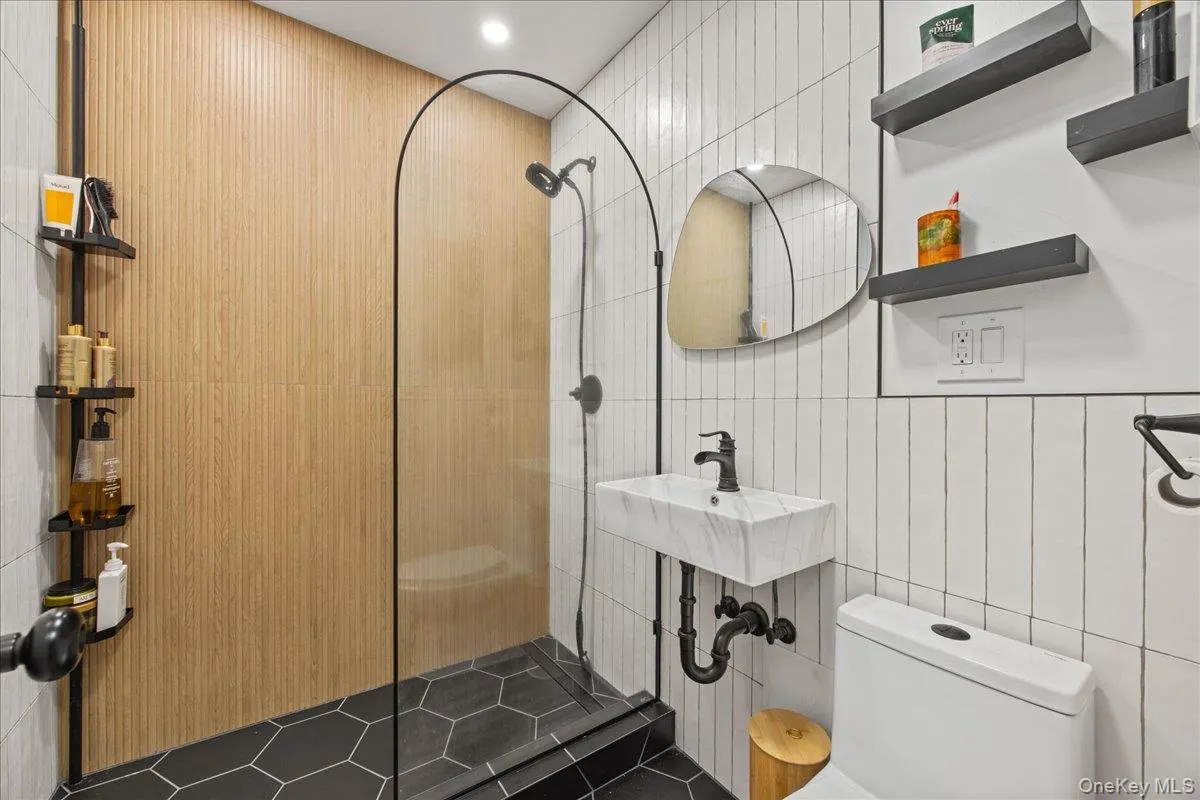 50 Park Terrace, New York, NY, 2 Bedrooms Bedrooms, 4 Rooms Rooms,2 BathroomsBathrooms,Residential,For Rent,Park,0,1025019 50 Park Terrace, New York, NY, 2 Bedrooms Bedrooms, 4 Rooms Rooms,2 BathroomsBathrooms,Residential,For Rent,Park,0,1025019