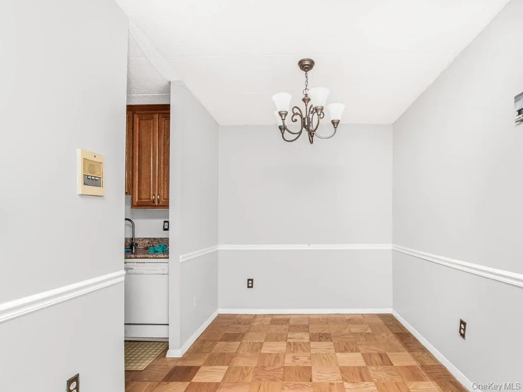 1085 Warburton Avenue, Yonkers, NY, 2 Bedrooms Bedrooms, 4 Rooms Rooms,1 BathroomBathrooms,Residential Lease,For Rent,Warburton,0,1025028 1085 Warburton Avenue, Yonkers, NY, 2 Bedrooms Bedrooms, 4 Rooms Rooms,1 BathroomBathrooms,Residential Lease,For Rent,Warburton,0,1025028