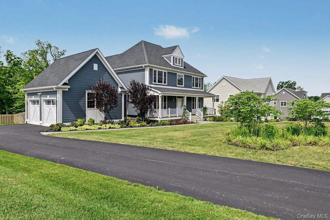 17 Stableview Lane, Southeast, NY, 4 Bedrooms Bedrooms, 9 Rooms Rooms,2 BathroomsBathrooms,Residential,For Rent,Stableview,0,1025029 17 Stableview Lane, Southeast, NY, 4 Bedrooms Bedrooms, 9 Rooms Rooms,2 BathroomsBathrooms,Residential,For Rent,Stableview,0,1025029