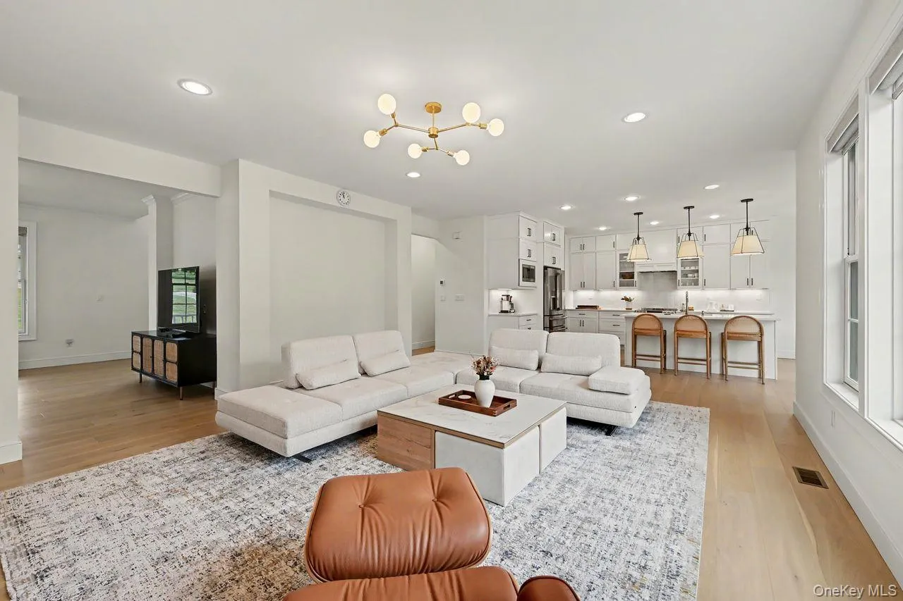 17 Stableview Lane, Southeast, NY, 4 Bedrooms Bedrooms, 9 Rooms Rooms,2 BathroomsBathrooms,Residential,For Rent,Stableview,0,1025029 17 Stableview Lane, Southeast, NY, 4 Bedrooms Bedrooms, 9 Rooms Rooms,2 BathroomsBathrooms,Residential,For Rent,Stableview,0,1025029