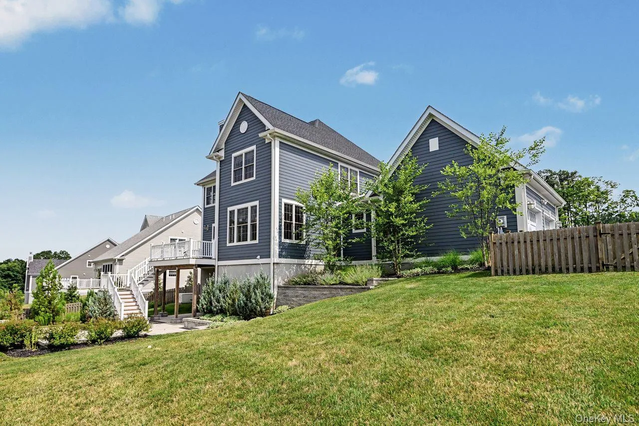 17 Stableview Lane, Southeast, NY, 4 Bedrooms Bedrooms, 9 Rooms Rooms,2 BathroomsBathrooms,Residential,For Rent,Stableview,0,1025029 17 Stableview Lane, Southeast, NY, 4 Bedrooms Bedrooms, 9 Rooms Rooms,2 BathroomsBathrooms,Residential,For Rent,Stableview,0,1025029