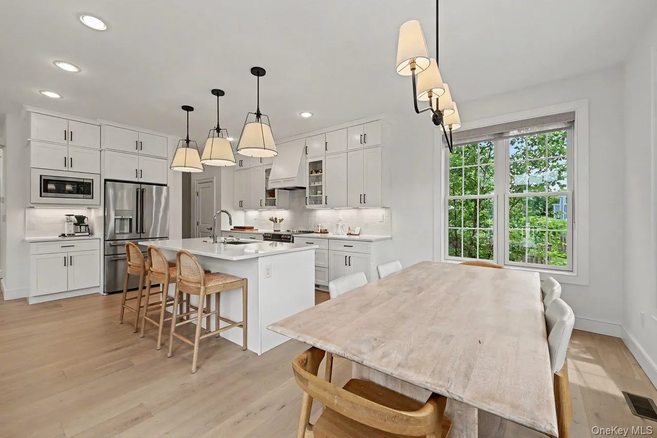17 Stableview Lane, Southeast, NY, 4 Bedrooms Bedrooms, 9 Rooms Rooms,2 BathroomsBathrooms,Residential,For Rent,Stableview,0,1025029 17 Stableview Lane, Southeast, NY, 4 Bedrooms Bedrooms, 9 Rooms Rooms,2 BathroomsBathrooms,Residential,For Rent,Stableview,0,1025029