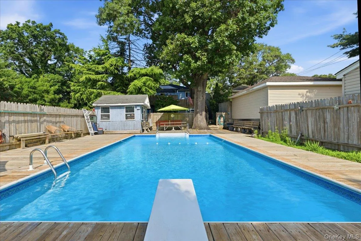 167 Lyon Street, Hempstead, NY, 4 Bedrooms Bedrooms, 10 Rooms Rooms,3 BathroomsBathrooms,Residential,For Rent,Lyon,0,1025030 167 Lyon Street, Hempstead, NY, 4 Bedrooms Bedrooms, 10 Rooms Rooms,3 BathroomsBathrooms,Residential,For Rent,Lyon,0,1025030