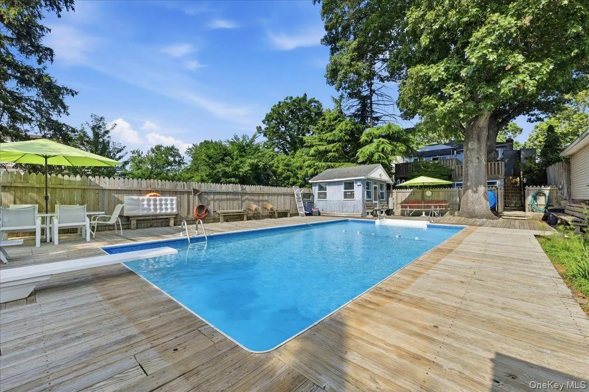 167 Lyon Street, Hempstead, NY, 4 Bedrooms Bedrooms, 10 Rooms Rooms,3 BathroomsBathrooms,Residential,For Rent,Lyon,0,1025030 167 Lyon Street, Hempstead, NY, 4 Bedrooms Bedrooms, 10 Rooms Rooms,3 BathroomsBathrooms,Residential,For Rent,Lyon,0,1025030