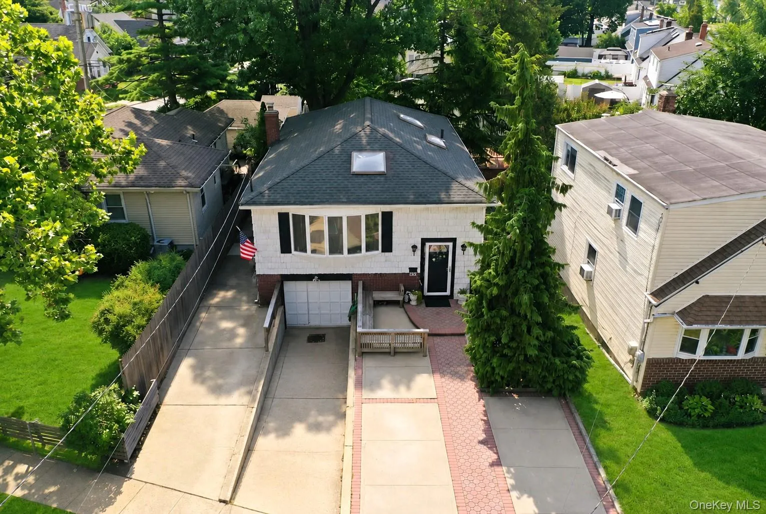167 Lyon Street, Hempstead, NY, 4 Bedrooms Bedrooms, 10 Rooms Rooms,3 BathroomsBathrooms,Residential,For Rent,Lyon,0,1025030 167 Lyon Street, Hempstead, NY, 4 Bedrooms Bedrooms, 10 Rooms Rooms,3 BathroomsBathrooms,Residential,For Rent,Lyon,0,1025030