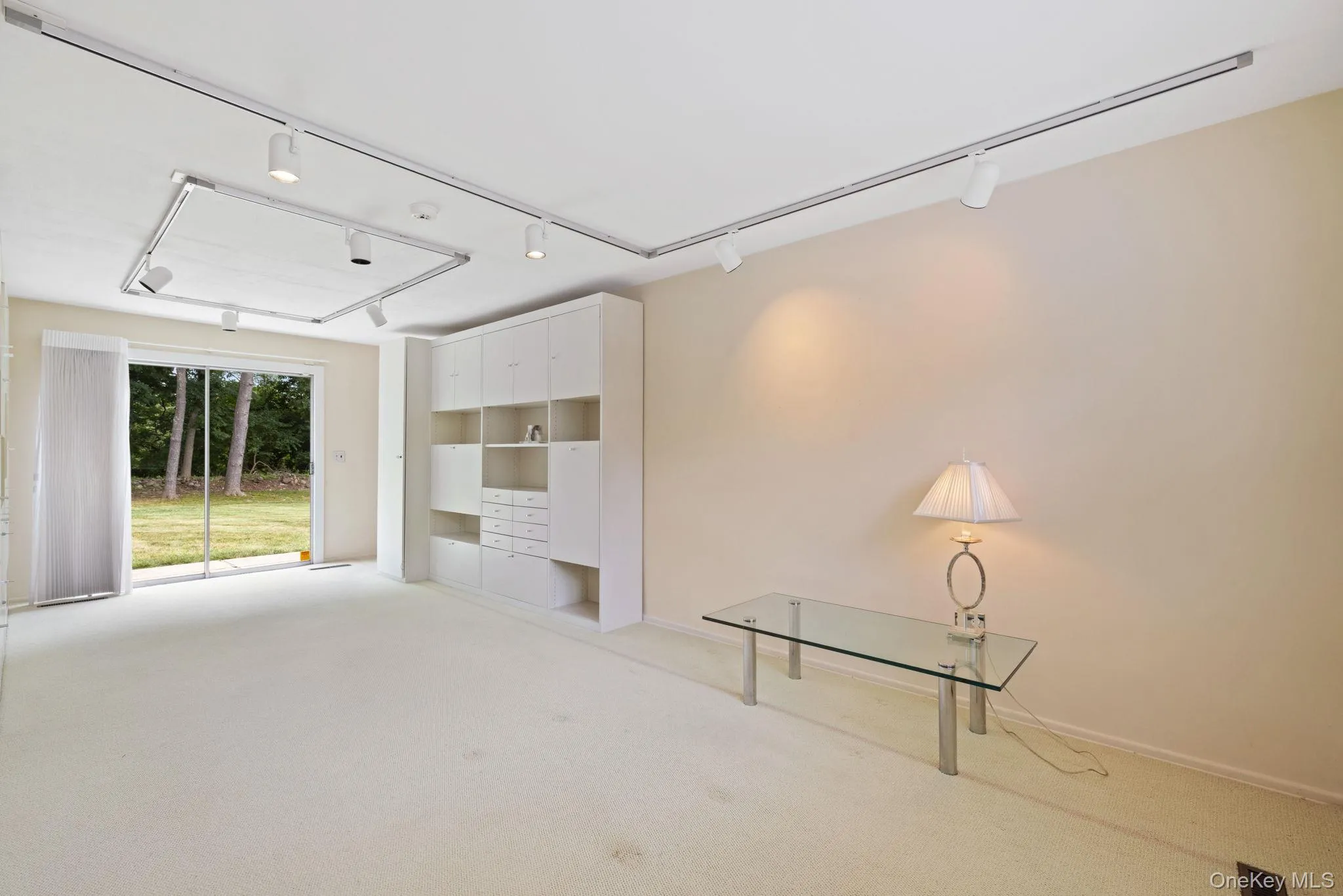28 Stratford Place, Clarkstown, NY, 3 Bedrooms Bedrooms, 7 Rooms Rooms,1 BathroomBathrooms,Residential,For Rent,Stratford,0,1025036 28 Stratford Place, Clarkstown, NY, 3 Bedrooms Bedrooms, 7 Rooms Rooms,1 BathroomBathrooms,Residential,For Rent,Stratford,0,1025036