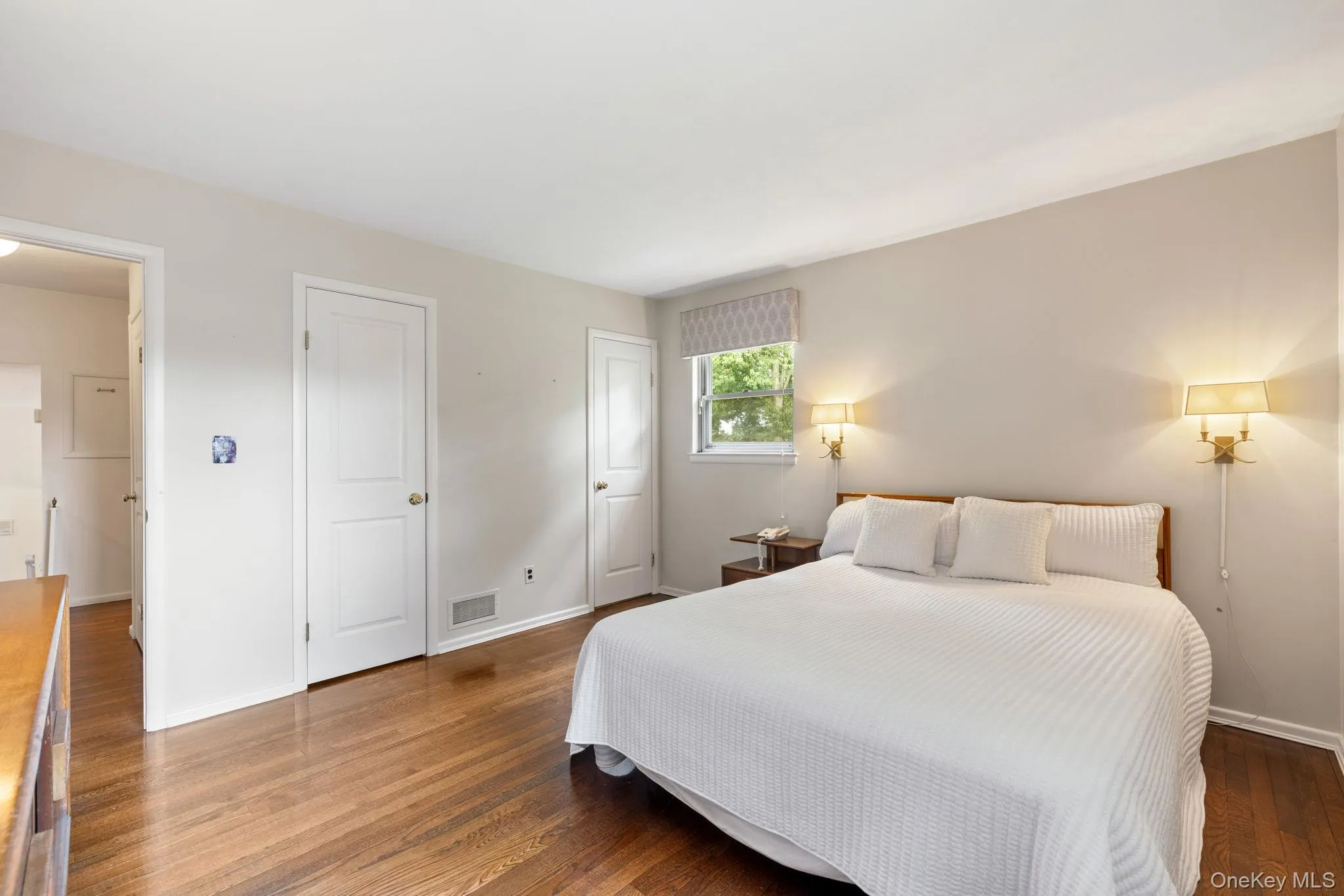 28 Stratford Place, Clarkstown, NY, 3 Bedrooms Bedrooms, 7 Rooms Rooms,1 BathroomBathrooms,Residential,For Rent,Stratford,0,1025036 28 Stratford Place, Clarkstown, NY, 3 Bedrooms Bedrooms, 7 Rooms Rooms,1 BathroomBathrooms,Residential,For Rent,Stratford,0,1025036