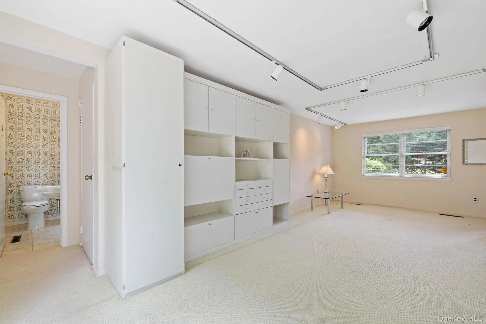 28 Stratford Place, Clarkstown, NY, 3 Bedrooms Bedrooms, 7 Rooms Rooms,1 BathroomBathrooms,Residential,For Rent,Stratford,0,1025036 28 Stratford Place, Clarkstown, NY, 3 Bedrooms Bedrooms, 7 Rooms Rooms,1 BathroomBathrooms,Residential,For Rent,Stratford,0,1025036