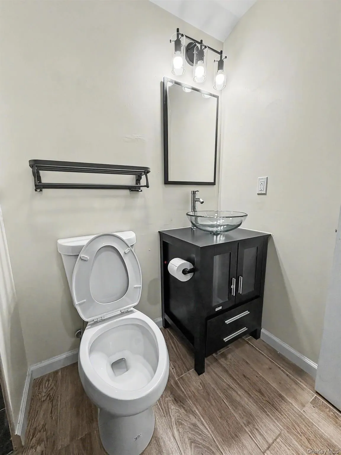 45 Front Street, Port Jervis, NY, 1 Bedroom Bedrooms, 3 Rooms Rooms,1 BathroomBathrooms,Residential Lease,For Rent,Front,0,1025038 45 Front Street, Port Jervis, NY, 1 Bedroom Bedrooms, 3 Rooms Rooms,1 BathroomBathrooms,Residential Lease,For Rent,Front,0,1025038