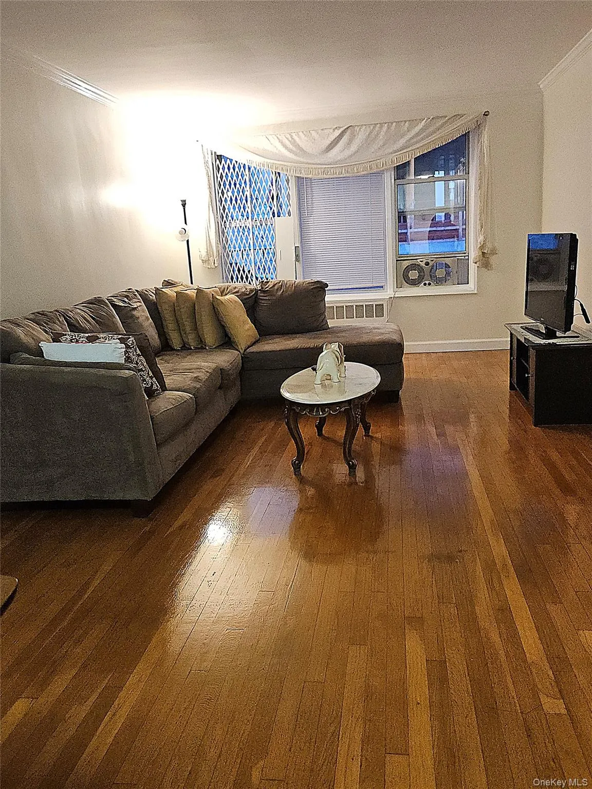 180 Van Cortlandt Park, New York, NY, 2 Bedrooms Bedrooms, 5 Rooms Rooms,1 BathroomBathrooms,Residential,For Rent,Van Cortlandt,0,1025039 180 Van Cortlandt Park, New York, NY, 2 Bedrooms Bedrooms, 5 Rooms Rooms,1 BathroomBathrooms,Residential,For Rent,Van Cortlandt,0,1025039
