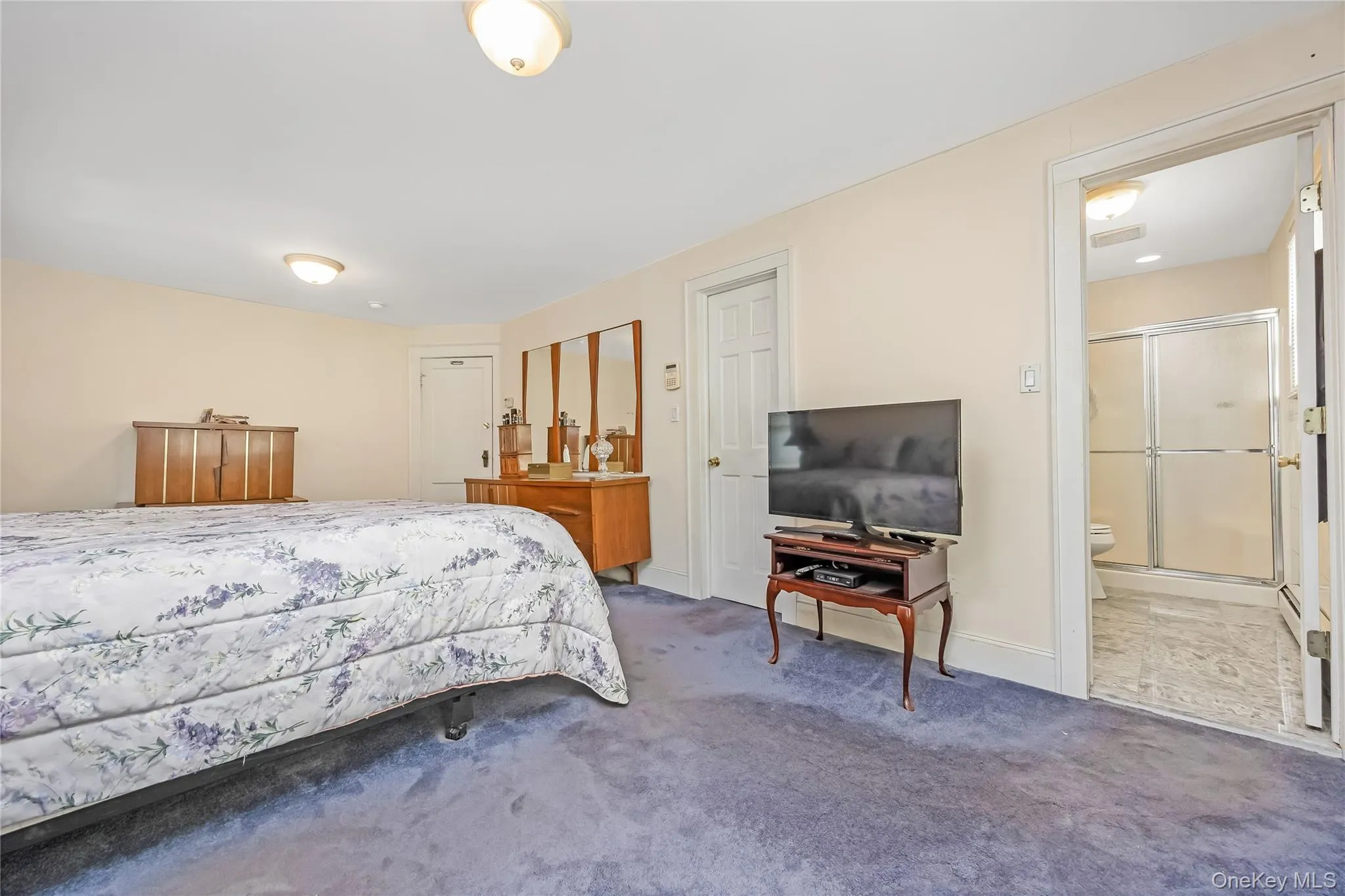 Primary Bedroom with private bath. Primary Bedroom with private bath.