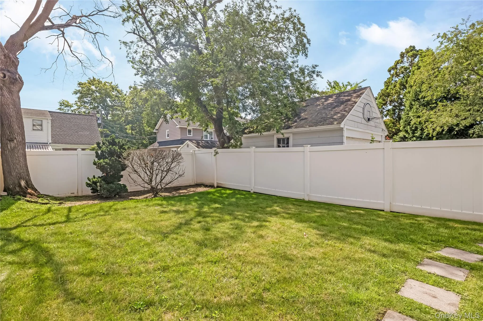 69 Vernon Avenue, Hempstead, NY, 3 Bedrooms Bedrooms, 6 Rooms Rooms,2 BathroomsBathrooms,Residential,For Rent,Vernon,0,1025041 69 Vernon Avenue, Hempstead, NY, 3 Bedrooms Bedrooms, 6 Rooms Rooms,2 BathroomsBathrooms,Residential,For Rent,Vernon,0,1025041