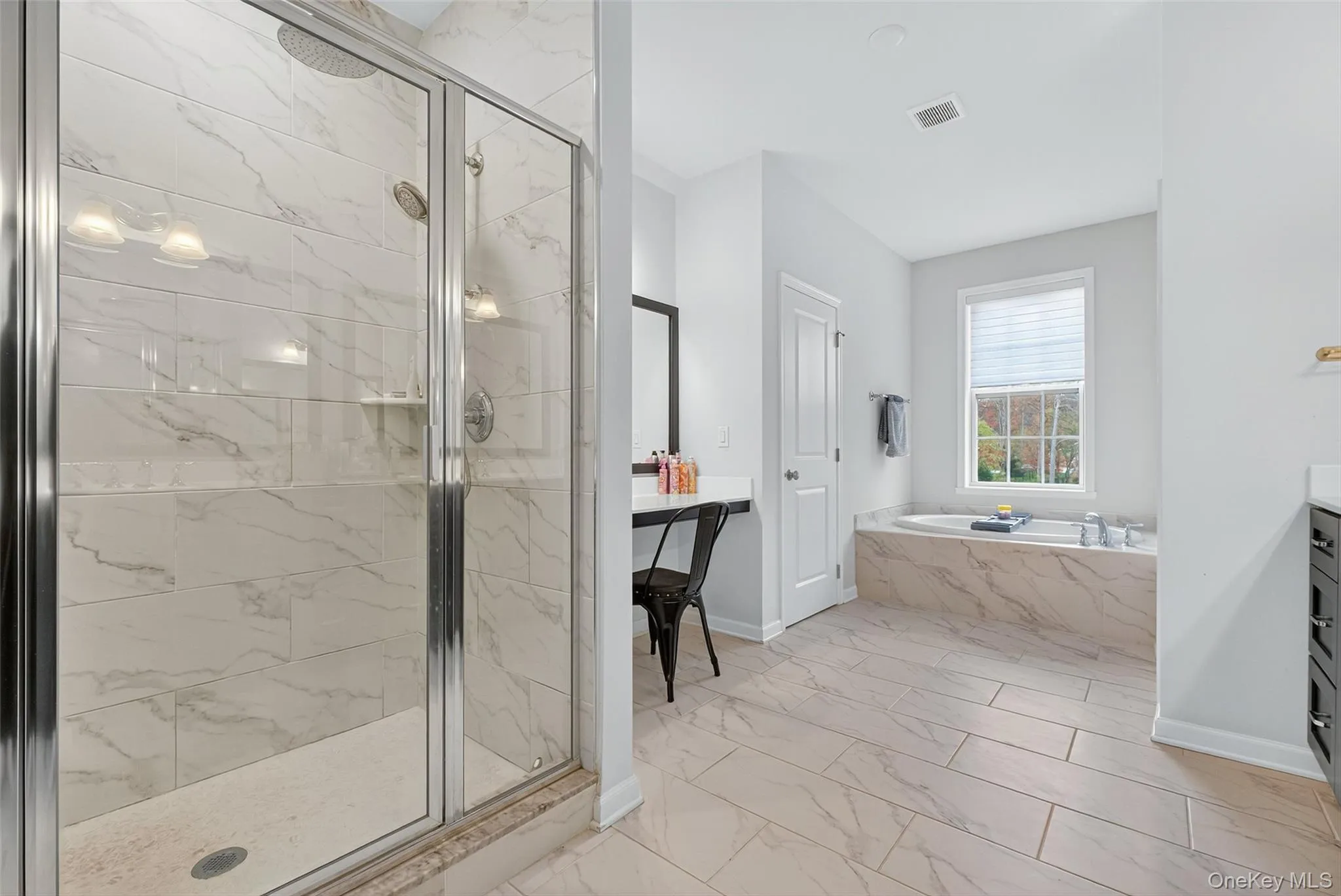 Walk in shower Walk in shower