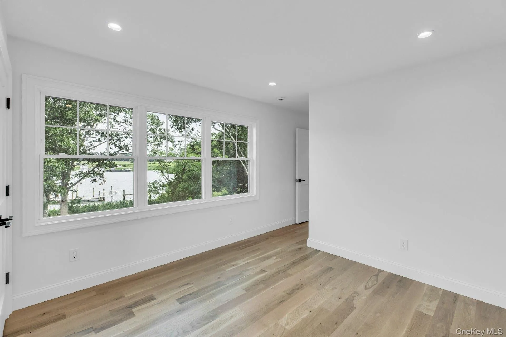255 Peconic Bay Boulevard, Riverhead, NY, 4 Bedrooms Bedrooms, 8 Rooms Rooms,4 BathroomsBathrooms,Residential,For Rent,Peconic Bay,0,1025045 255 Peconic Bay Boulevard, Riverhead, NY, 4 Bedrooms Bedrooms, 8 Rooms Rooms,4 BathroomsBathrooms,Residential,For Rent,Peconic Bay,0,1025045