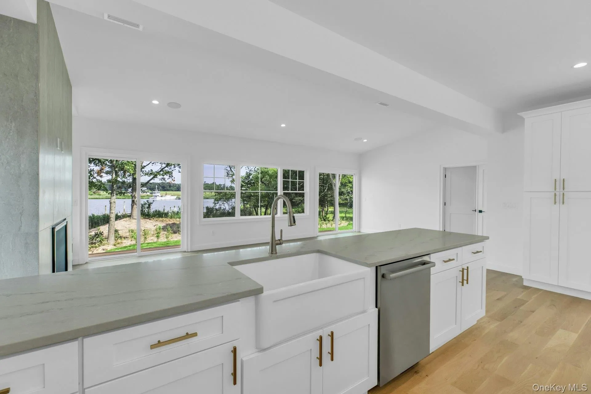 255 Peconic Bay Boulevard, Riverhead, NY, 4 Bedrooms Bedrooms, 8 Rooms Rooms,4 BathroomsBathrooms,Residential,For Rent,Peconic Bay,0,1025045 255 Peconic Bay Boulevard, Riverhead, NY, 4 Bedrooms Bedrooms, 8 Rooms Rooms,4 BathroomsBathrooms,Residential,For Rent,Peconic Bay,0,1025045