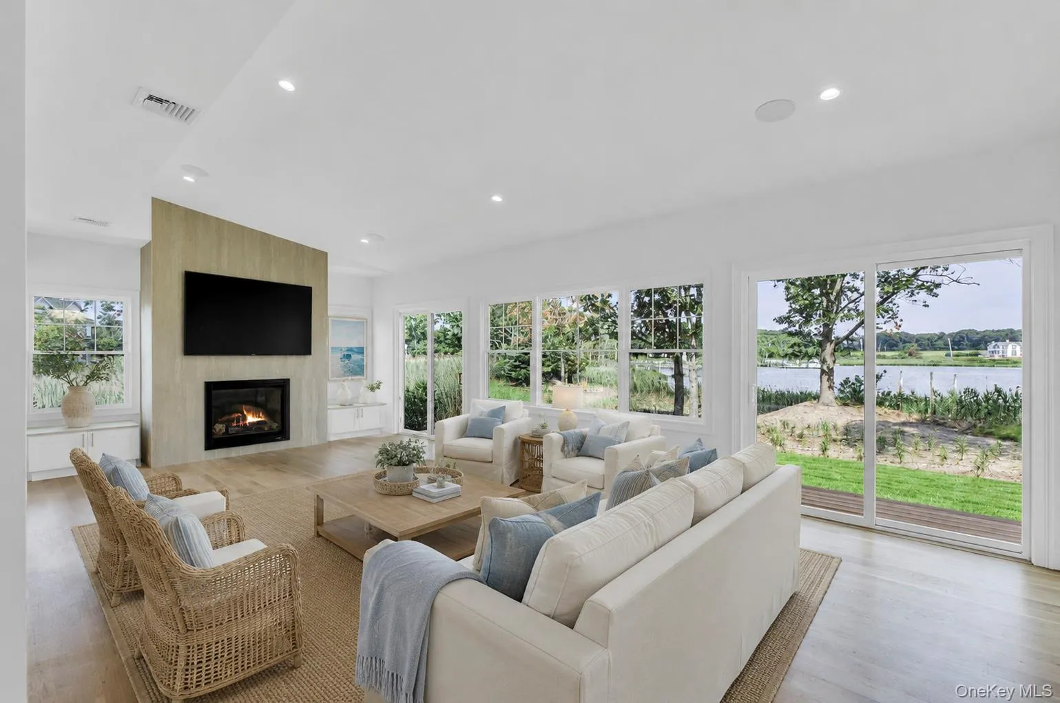 255 Peconic Bay Boulevard, Riverhead, NY, 4 Bedrooms Bedrooms, 8 Rooms Rooms,4 BathroomsBathrooms,Residential,For Rent,Peconic Bay,0,1025045 255 Peconic Bay Boulevard, Riverhead, NY, 4 Bedrooms Bedrooms, 8 Rooms Rooms,4 BathroomsBathrooms,Residential,For Rent,Peconic Bay,0,1025045