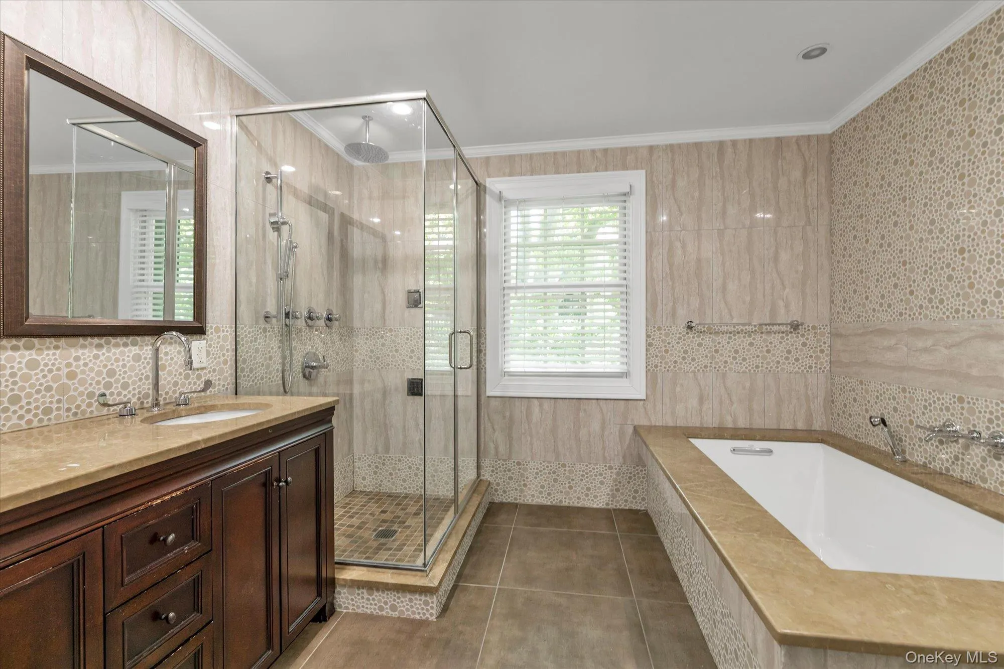 240-02 Poplar Street, New York, NY, 5 Bedrooms Bedrooms, 9 Rooms Rooms,3 BathroomsBathrooms,Residential,For Rent,Poplar,0,1025047 240-02 Poplar Street, New York, NY, 5 Bedrooms Bedrooms, 9 Rooms Rooms,3 BathroomsBathrooms,Residential,For Rent,Poplar,0,1025047