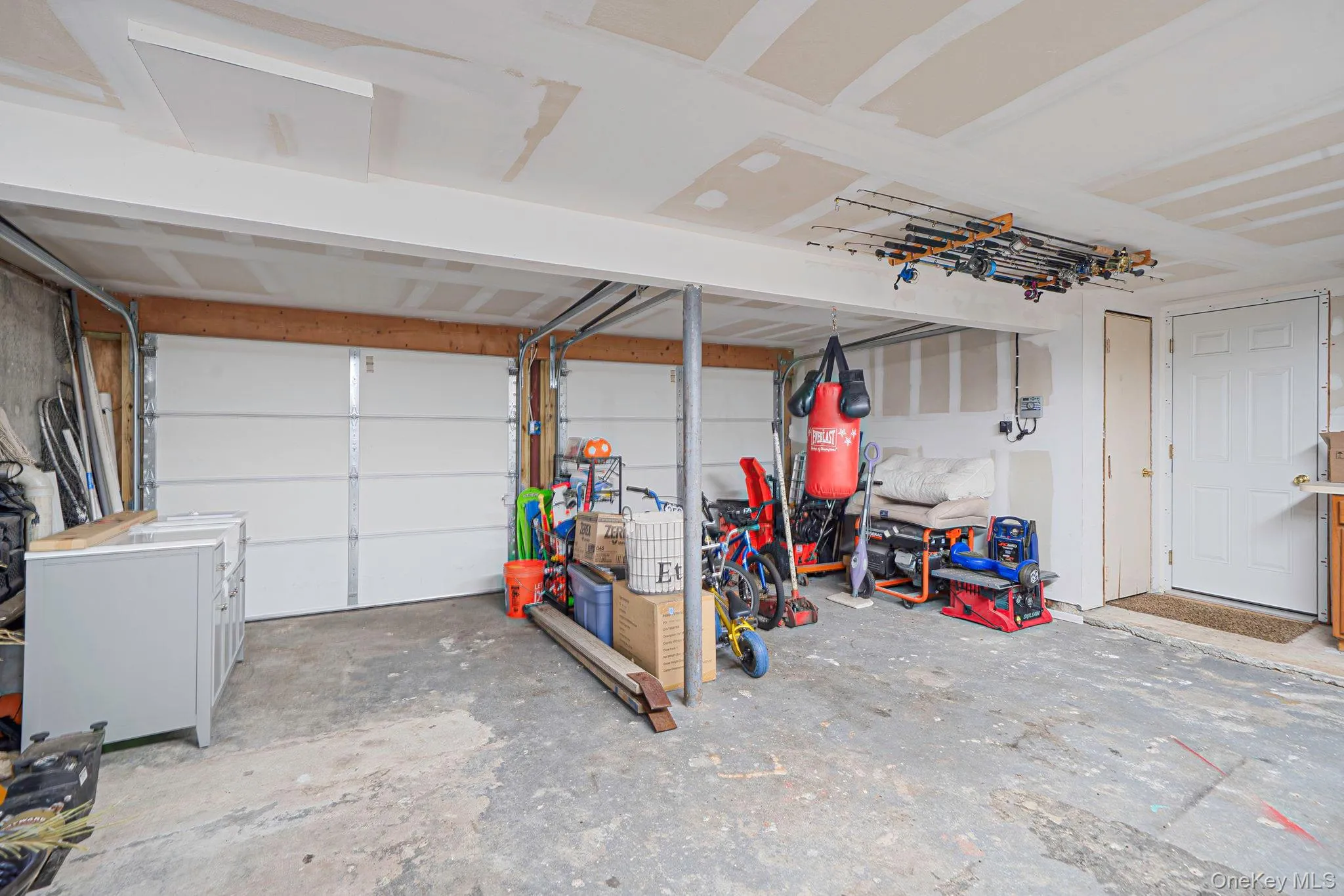 22 Caddy Place, Brookhaven, NY, 3 Bedrooms Bedrooms, 7 Rooms Rooms,2 BathroomsBathrooms,Residential,For Rent,Caddy,0,1025051 22 Caddy Place, Brookhaven, NY, 3 Bedrooms Bedrooms, 7 Rooms Rooms,2 BathroomsBathrooms,Residential,For Rent,Caddy,0,1025051