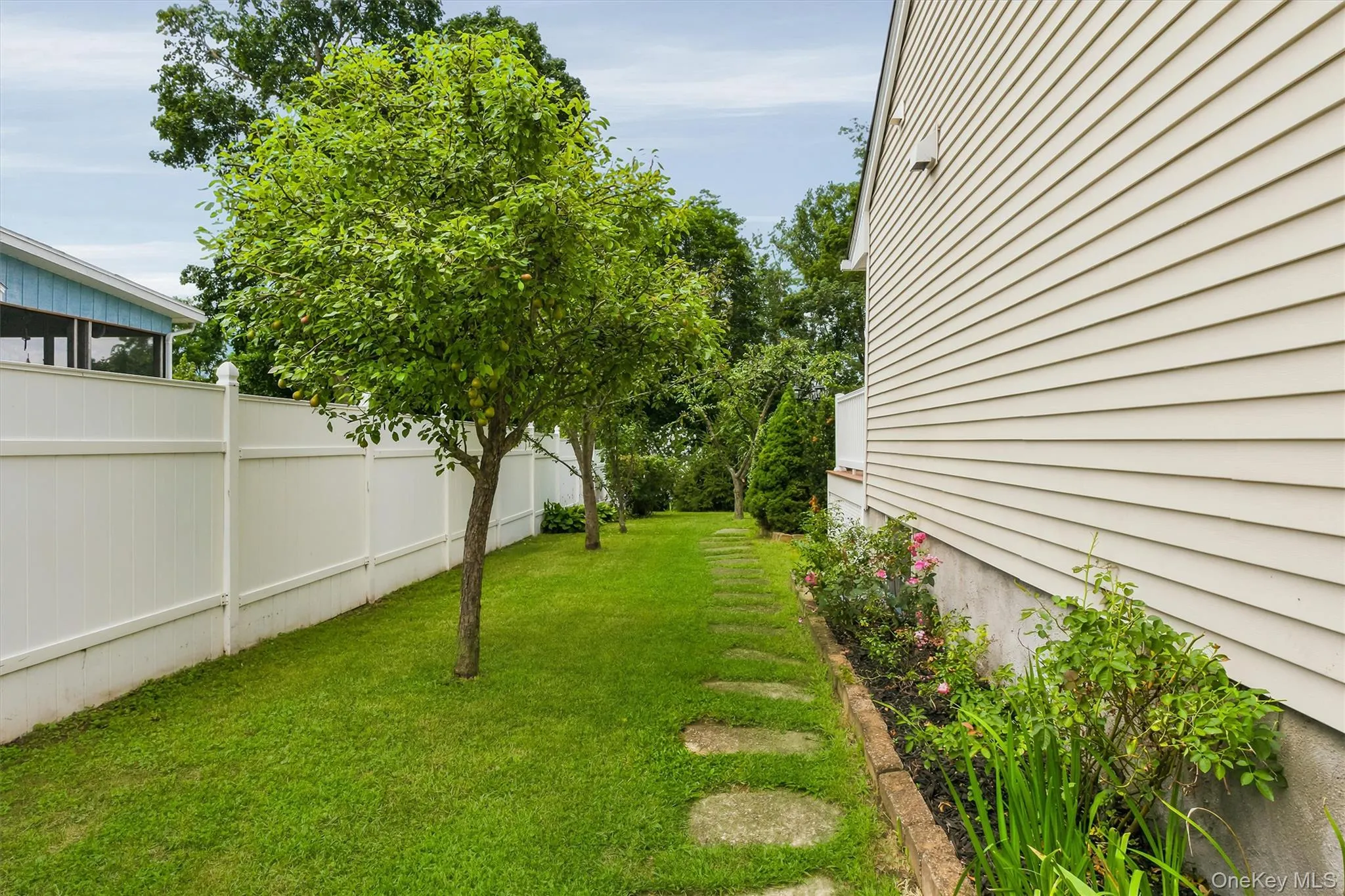 40 Honey Lane, Poughkeepsie (town), NY, 3 Bedrooms Bedrooms, 7 Rooms Rooms,2 BathroomsBathrooms,Residential,For Rent,Honey,0,1025055 40 Honey Lane, Poughkeepsie (town), NY, 3 Bedrooms Bedrooms, 7 Rooms Rooms,2 BathroomsBathrooms,Residential,For Rent,Honey,0,1025055