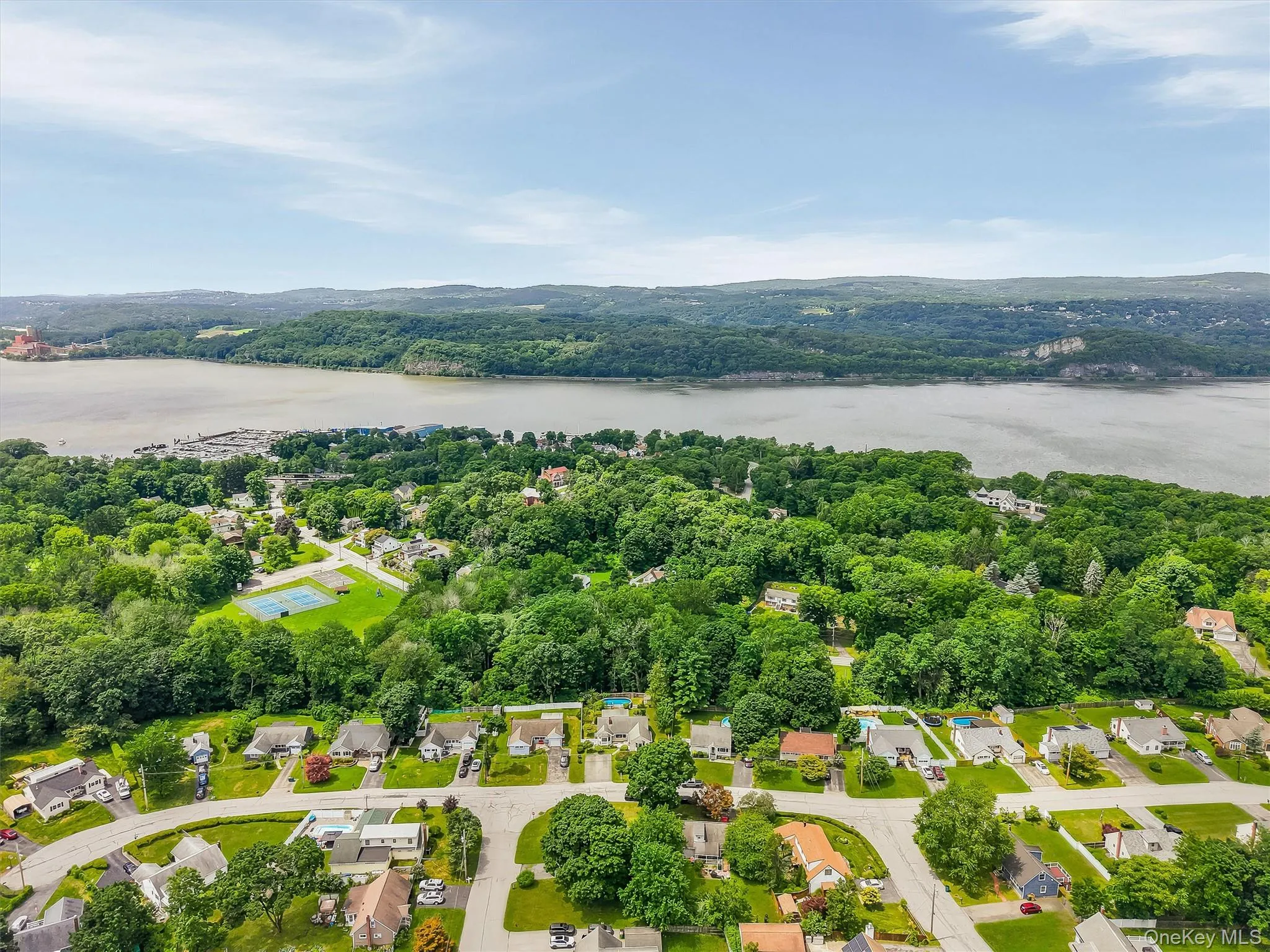40 Honey Lane, Poughkeepsie (town), NY, 3 Bedrooms Bedrooms, 7 Rooms Rooms,2 BathroomsBathrooms,Residential,For Rent,Honey,0,1025055 40 Honey Lane, Poughkeepsie (town), NY, 3 Bedrooms Bedrooms, 7 Rooms Rooms,2 BathroomsBathrooms,Residential,For Rent,Honey,0,1025055