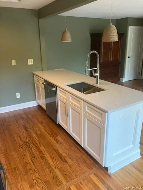 2 Colonial Road, Beacon, NY, 1 Bedroom Bedrooms, 3 Rooms Rooms,1 BathroomBathrooms,Residential Lease,For Rent,Colonial,0,1025056 2 Colonial Road, Beacon, NY, 1 Bedroom Bedrooms, 3 Rooms Rooms,1 BathroomBathrooms,Residential Lease,For Rent,Colonial,0,1025056