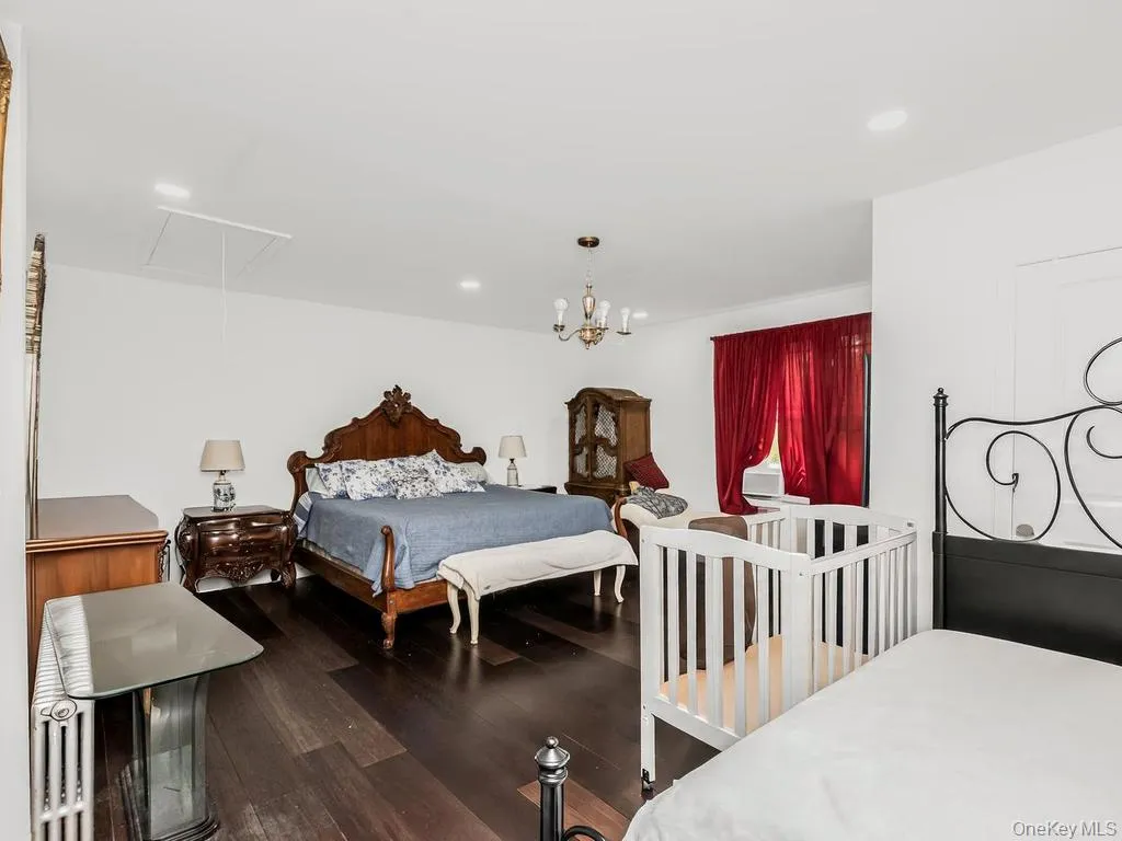 642 Park Avenue, Yonkers, NY, 3 Bedrooms Bedrooms, 6 Rooms Rooms,1 BathroomBathrooms,Residential,For Rent,Park,0,1025064 642 Park Avenue, Yonkers, NY, 3 Bedrooms Bedrooms, 6 Rooms Rooms,1 BathroomBathrooms,Residential,For Rent,Park,0,1025064