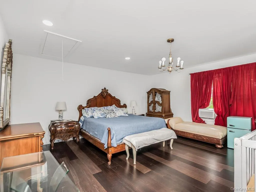 642 Park Avenue, Yonkers, NY, 3 Bedrooms Bedrooms, 6 Rooms Rooms,1 BathroomBathrooms,Residential,For Rent,Park,0,1025064 642 Park Avenue, Yonkers, NY, 3 Bedrooms Bedrooms, 6 Rooms Rooms,1 BathroomBathrooms,Residential,For Rent,Park,0,1025064